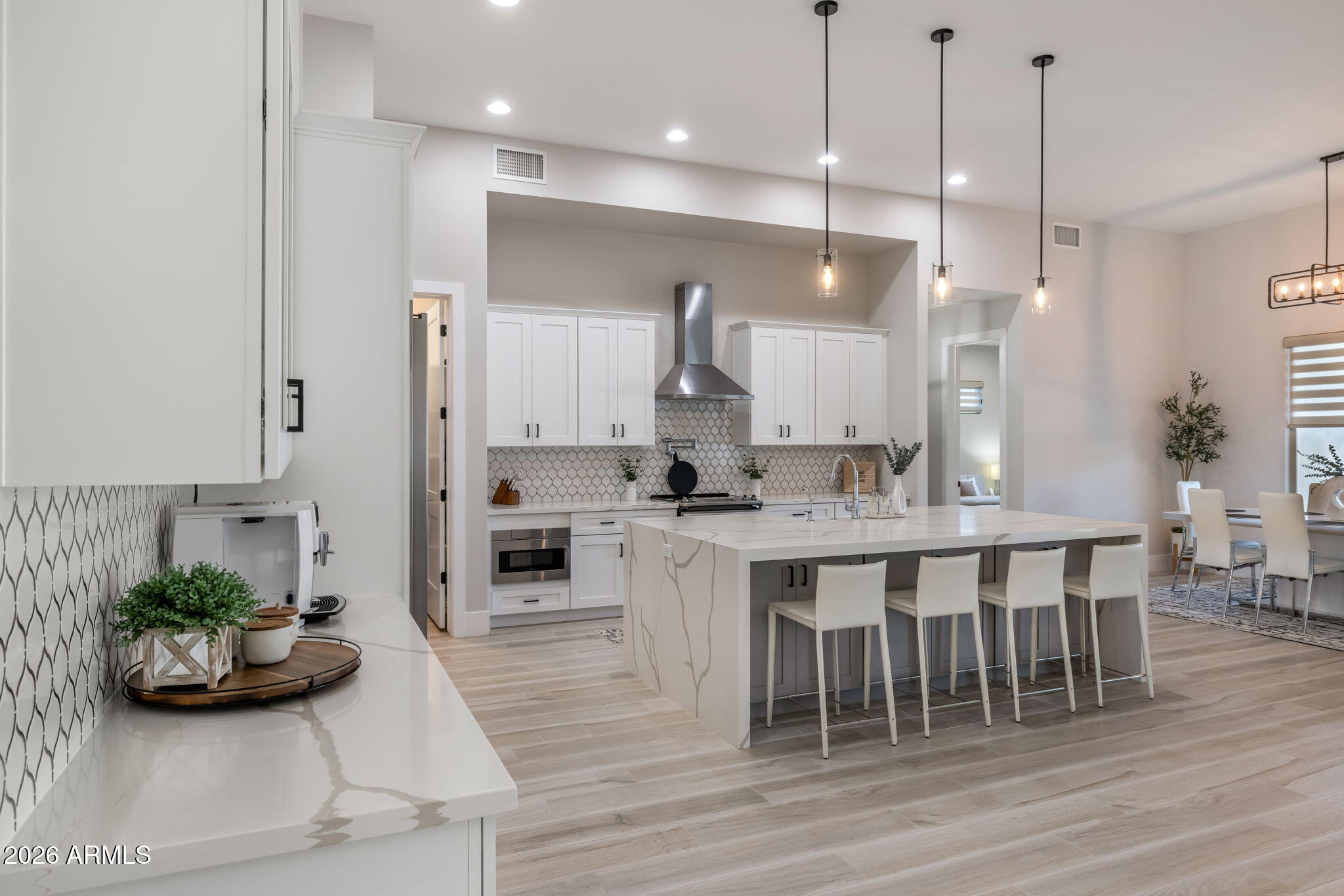 DESERT HILLS - Residential