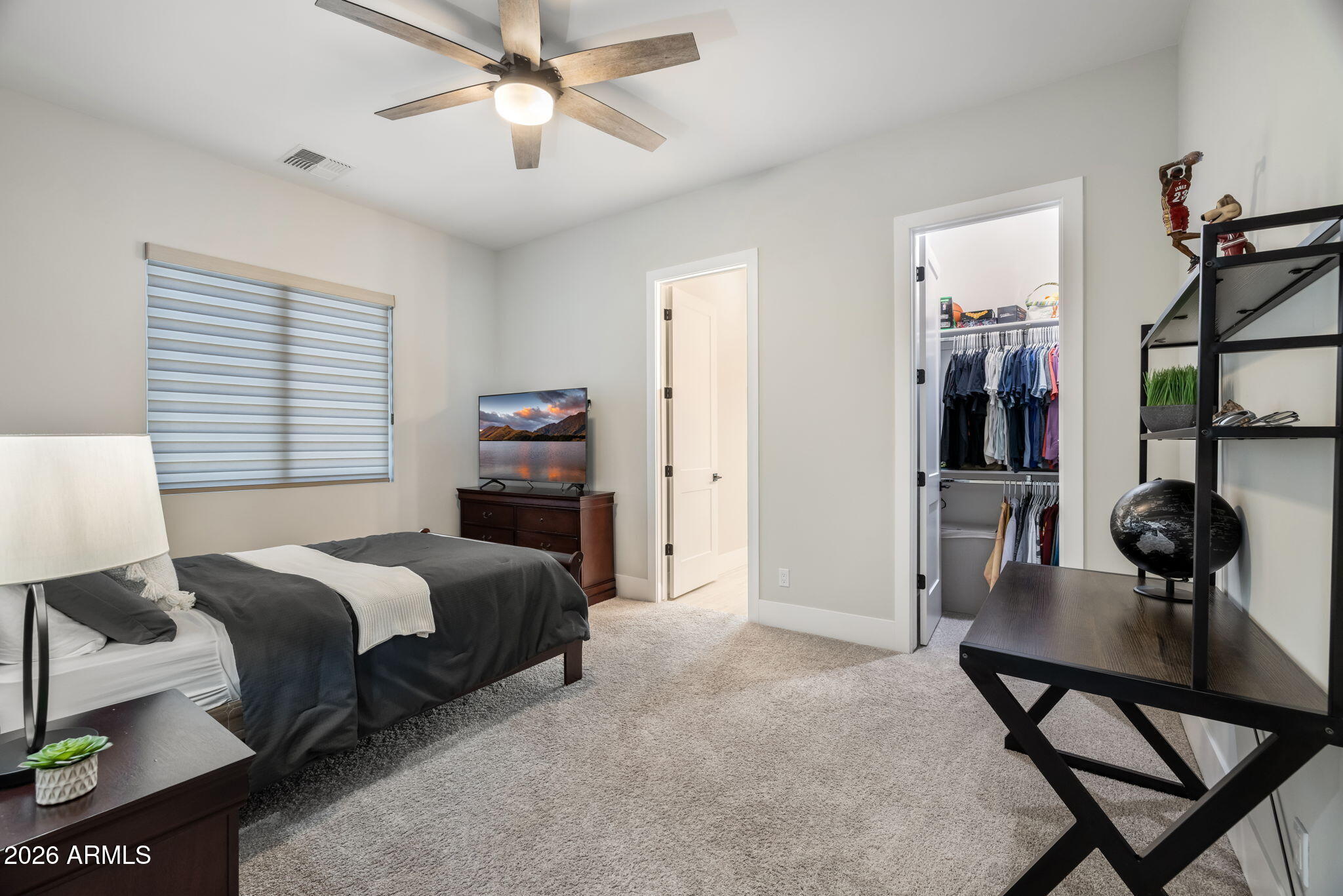 DESERT HILLS - Residential