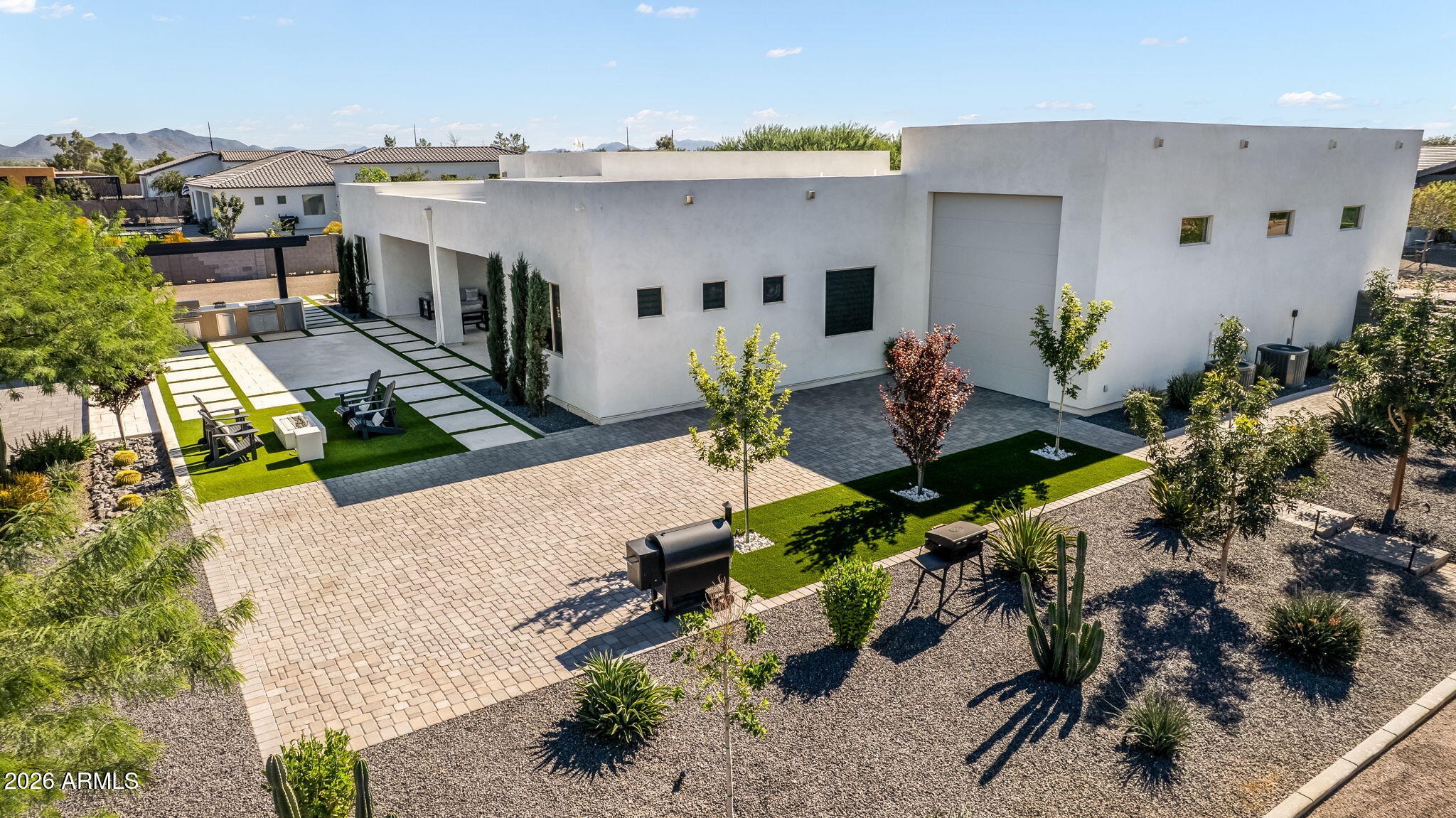 DESERT HILLS - Residential