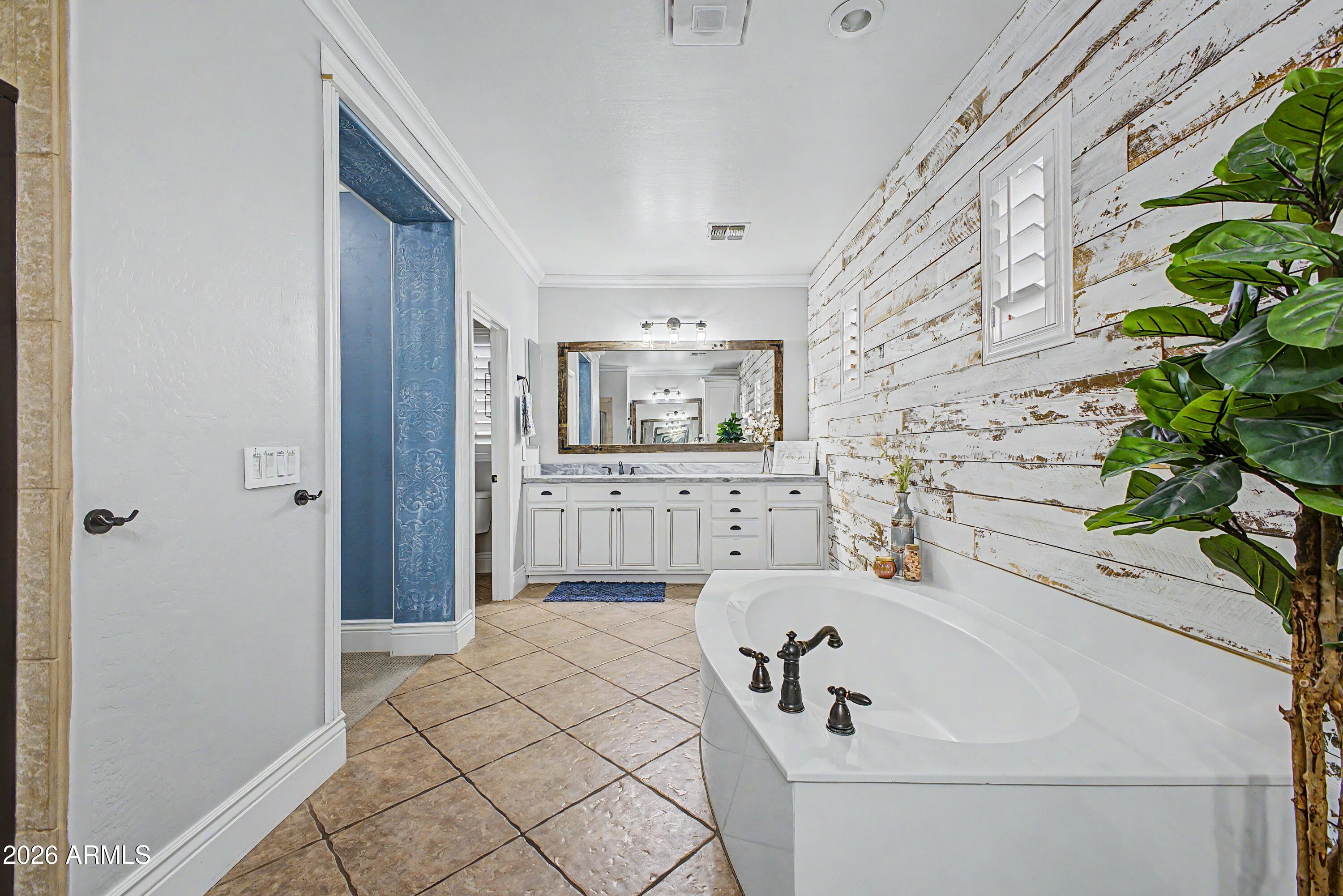 Shadow Ridge - Residential