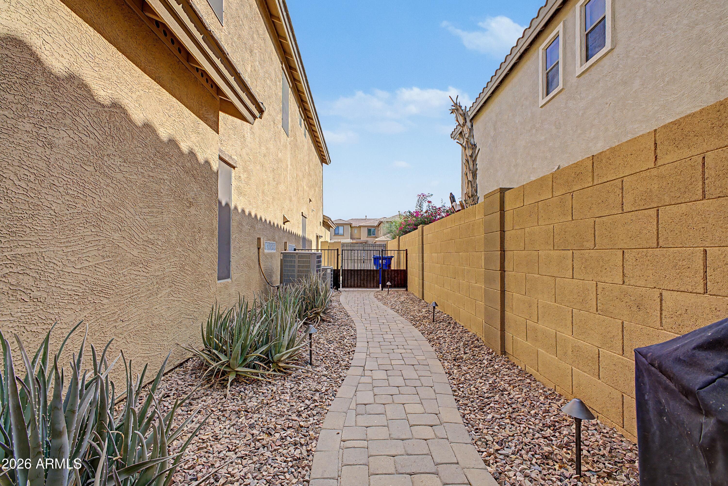 Shadow Ridge - Residential