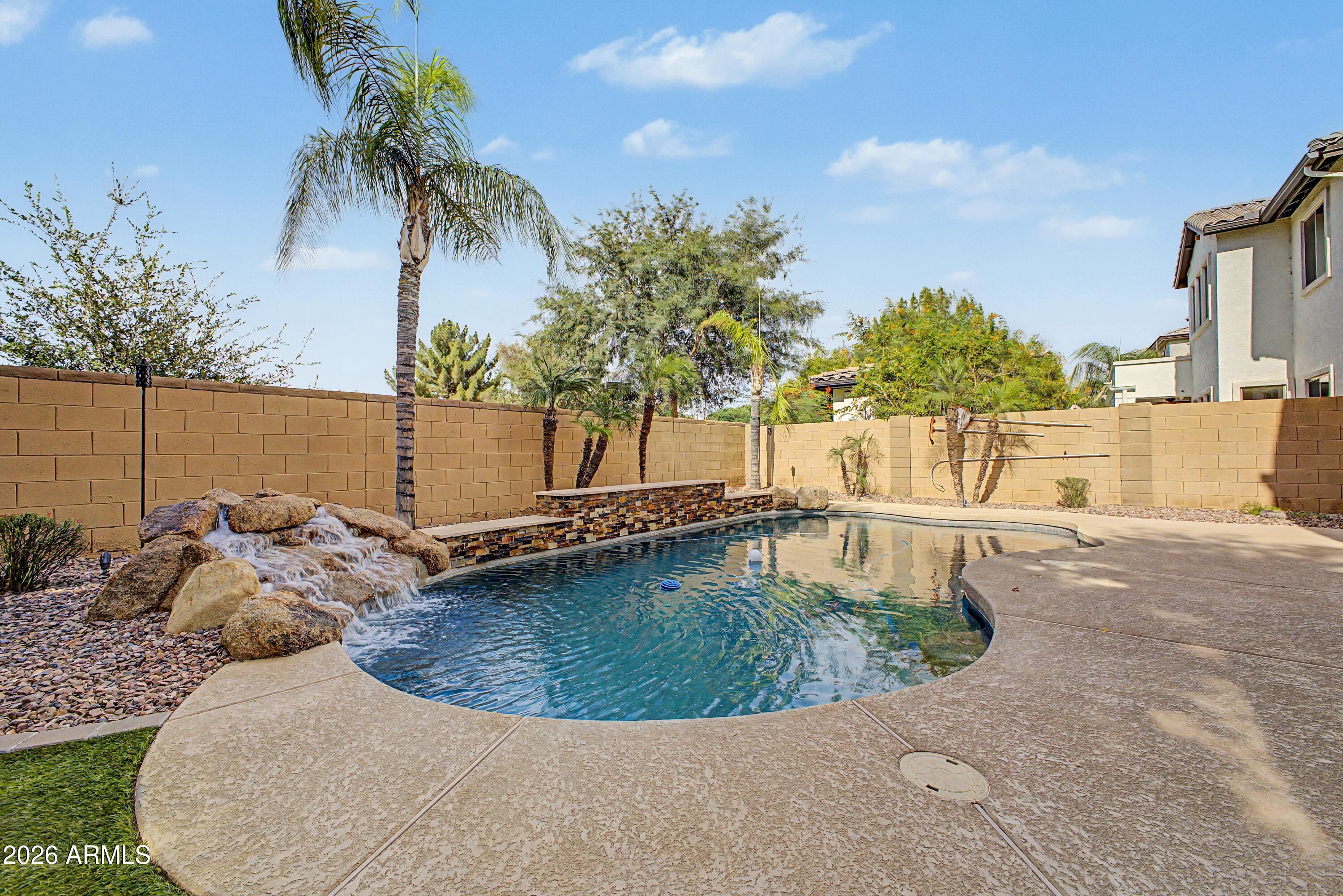 Shadow Ridge - Residential