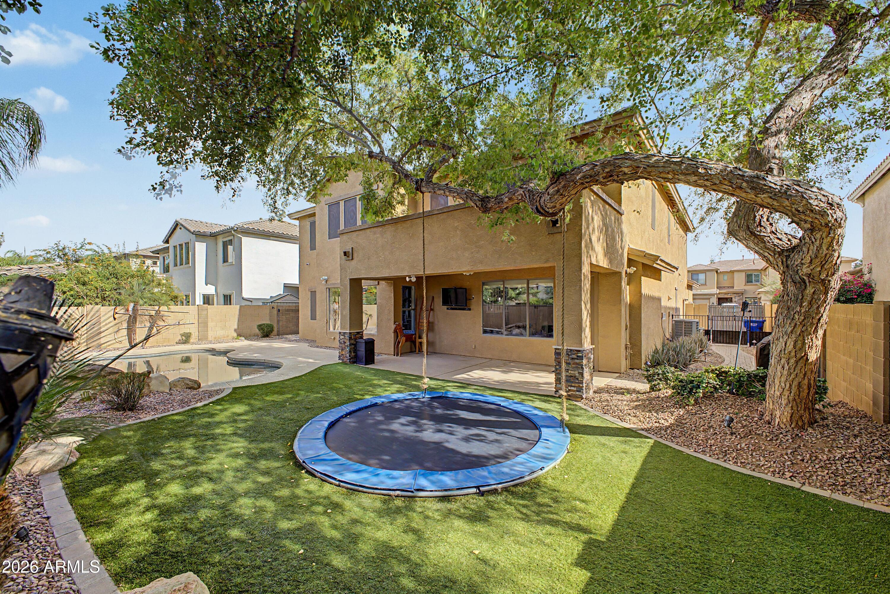 Shadow Ridge - Residential