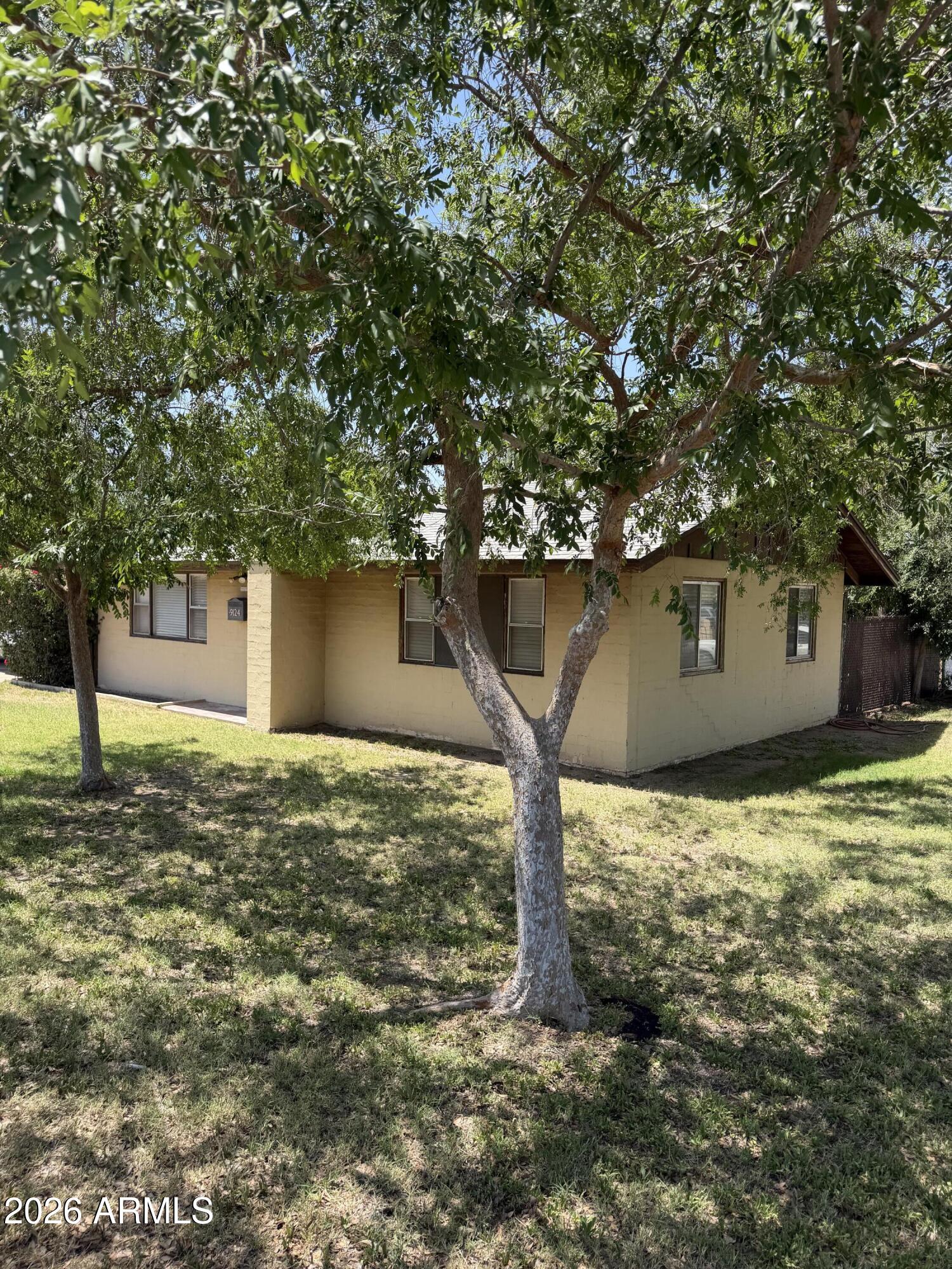 EAST WALTMORE - Residential