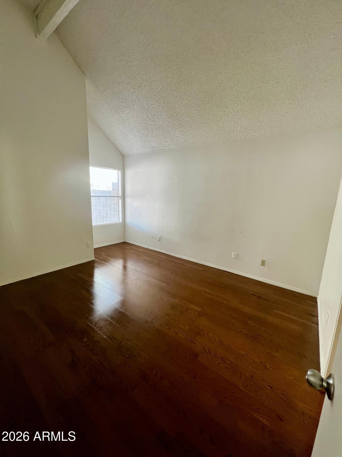 ROSE GARDEN PLACE UNIT 3 - Residential Lease