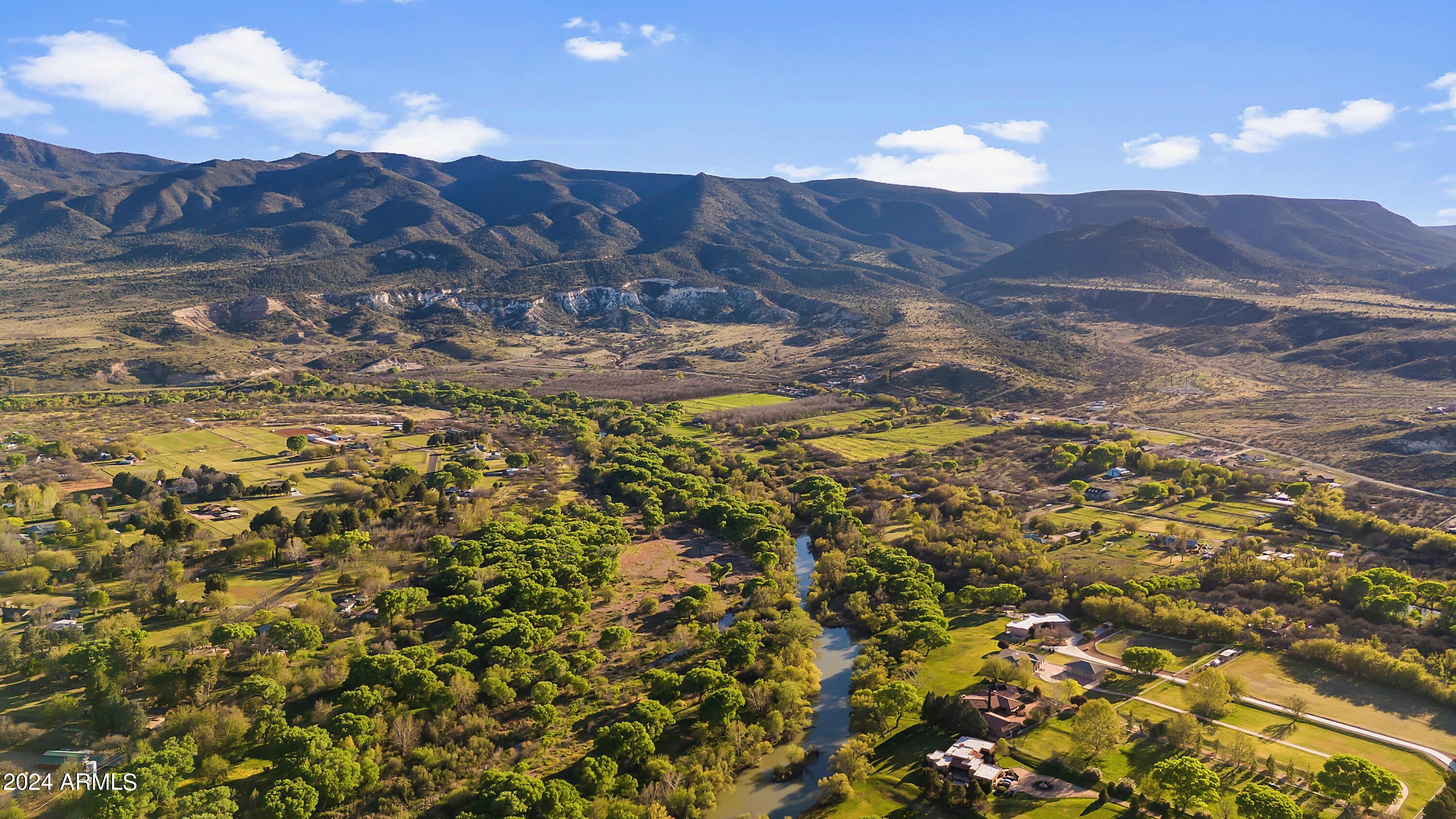 RIO VERDE RANCHOS - Residential