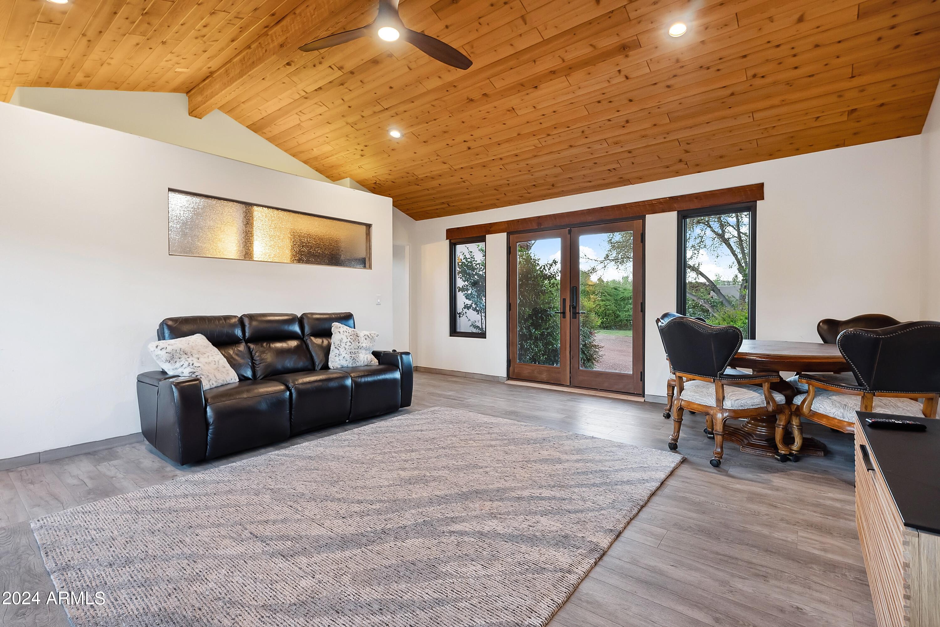 RIO VERDE RANCHOS - Residential