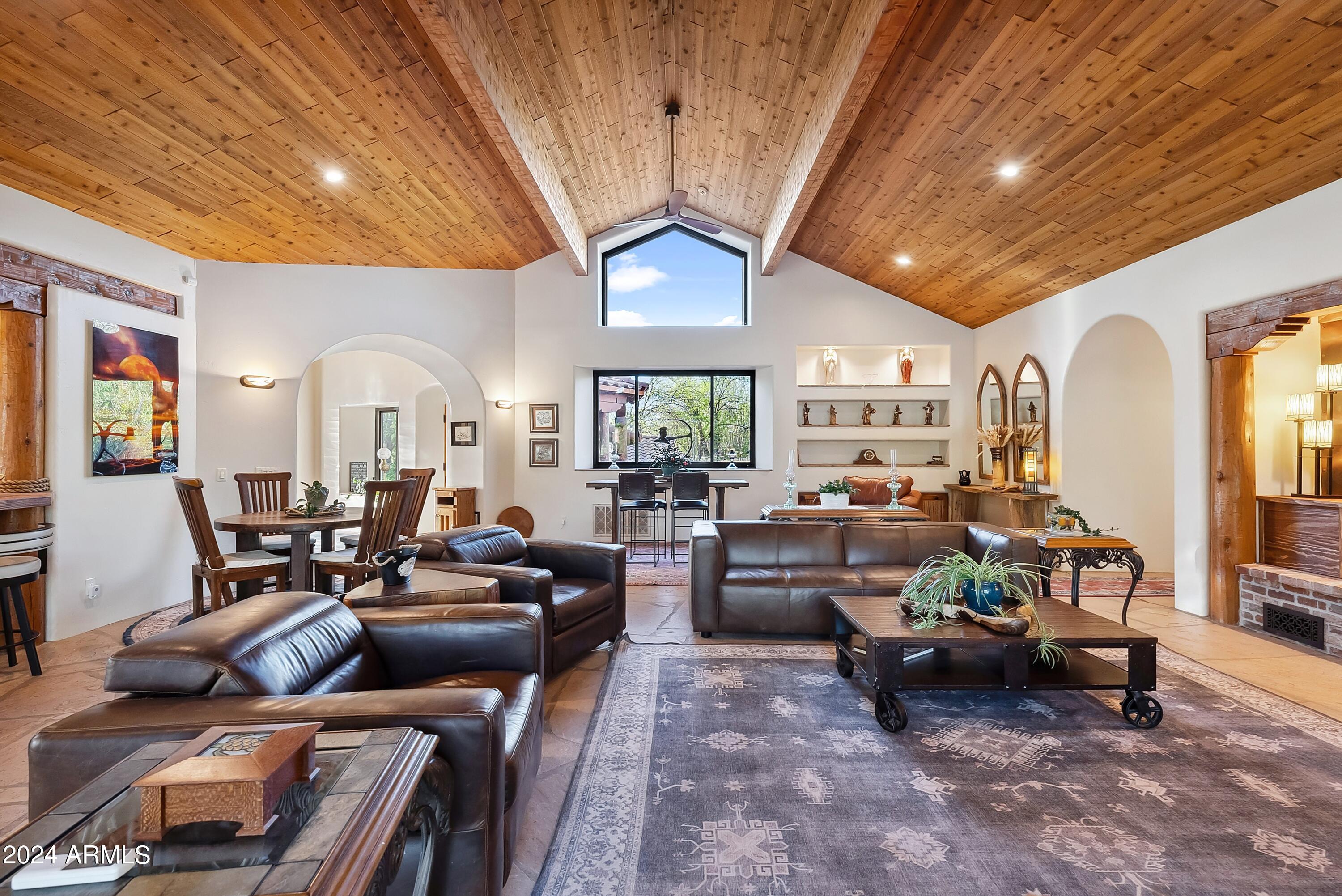 RIO VERDE RANCHOS - Residential