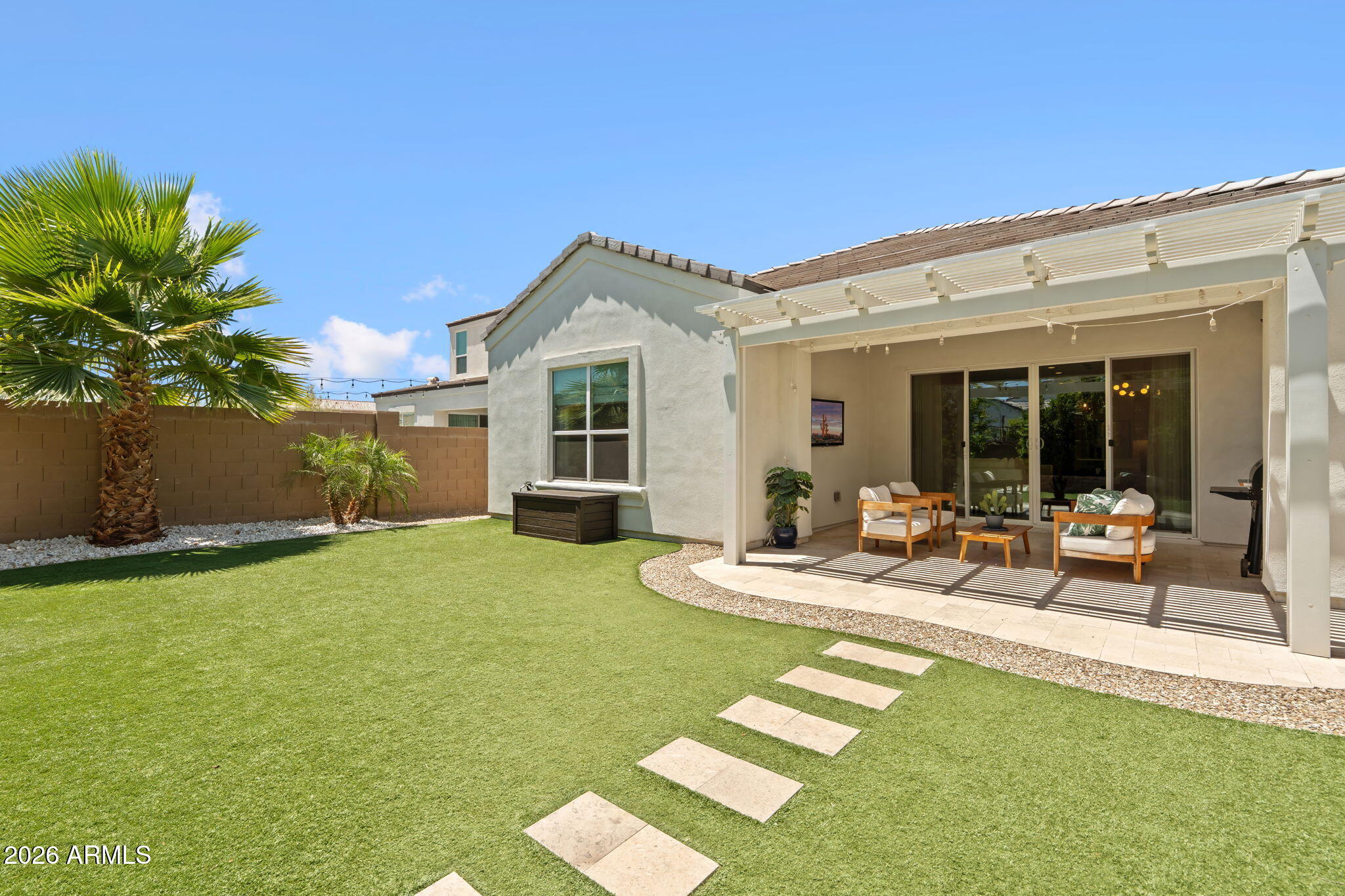 HILLSTONE SOUTH - Residential