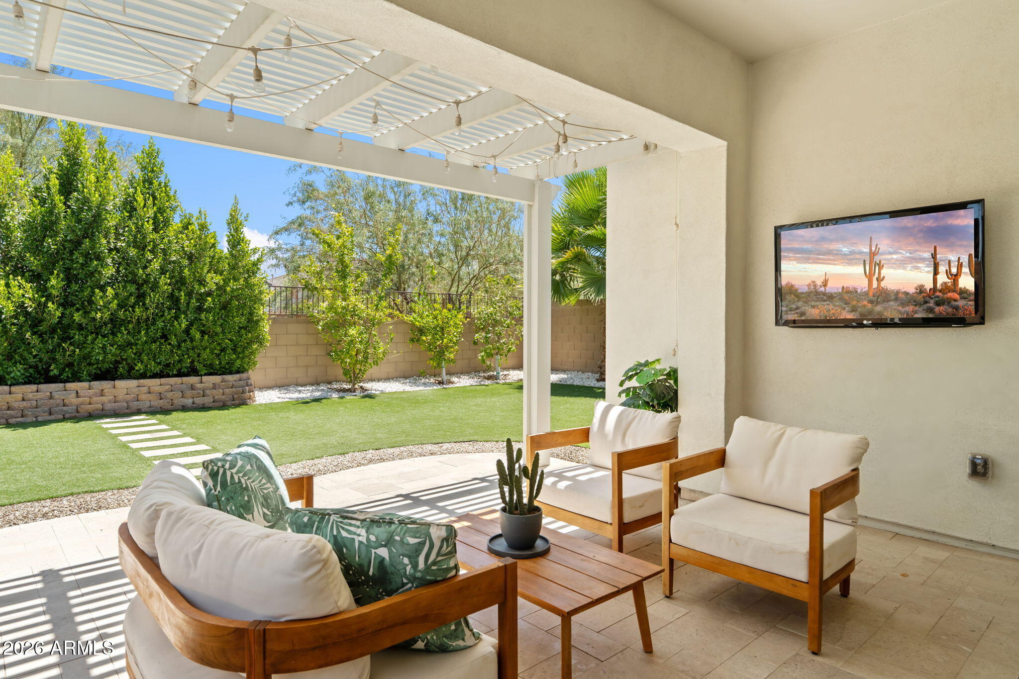 HILLSTONE SOUTH - Residential