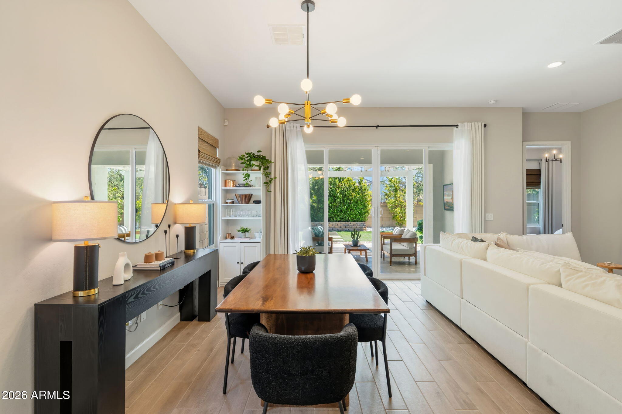 HILLSTONE SOUTH - Residential