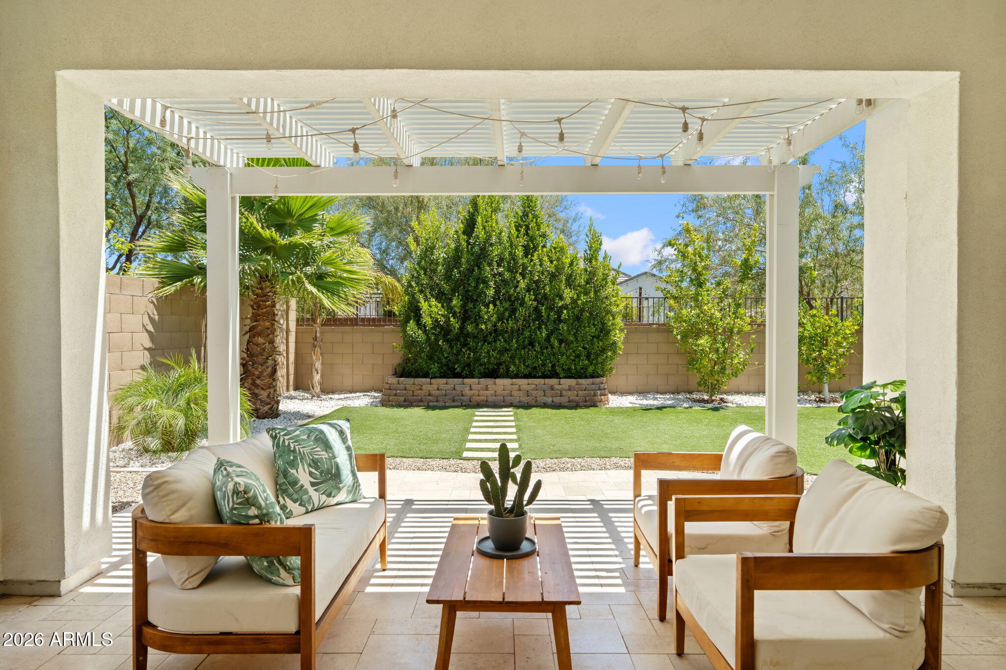 HILLSTONE SOUTH - Residential