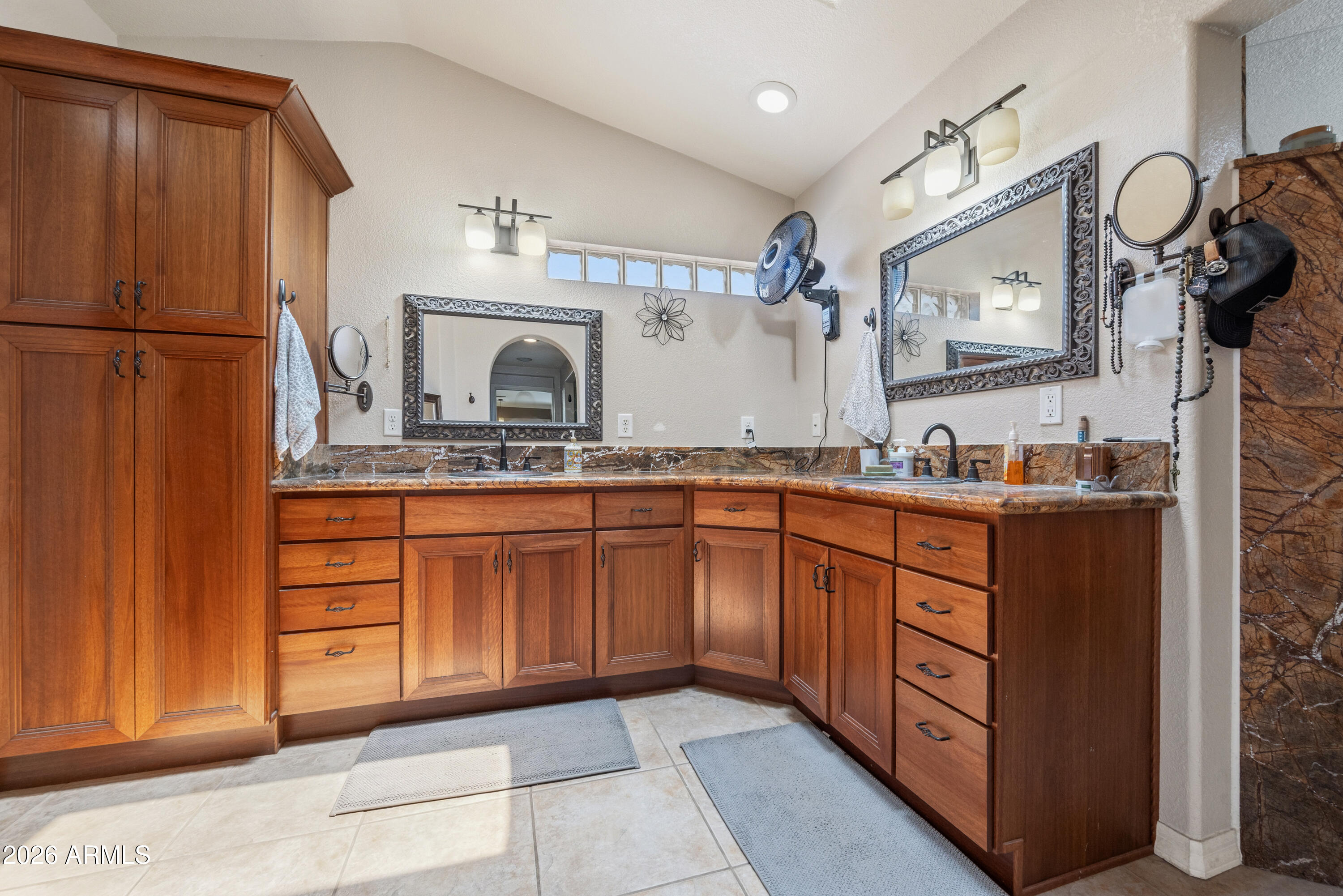 GREENBRIER ESTATES PHASE 1 - Residential