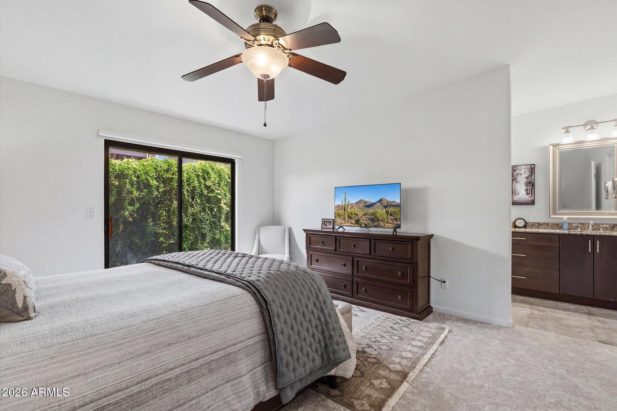 COLINA OF CAREFREE - Residential