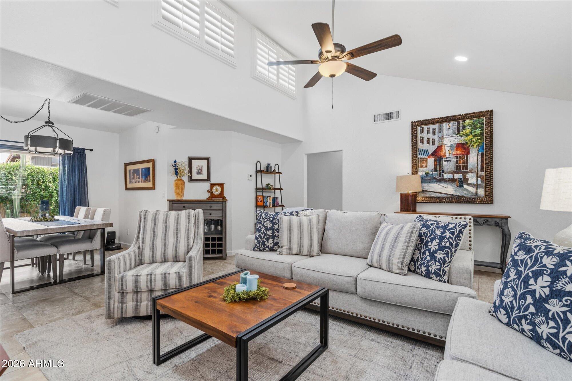 COLINA OF CAREFREE - Residential