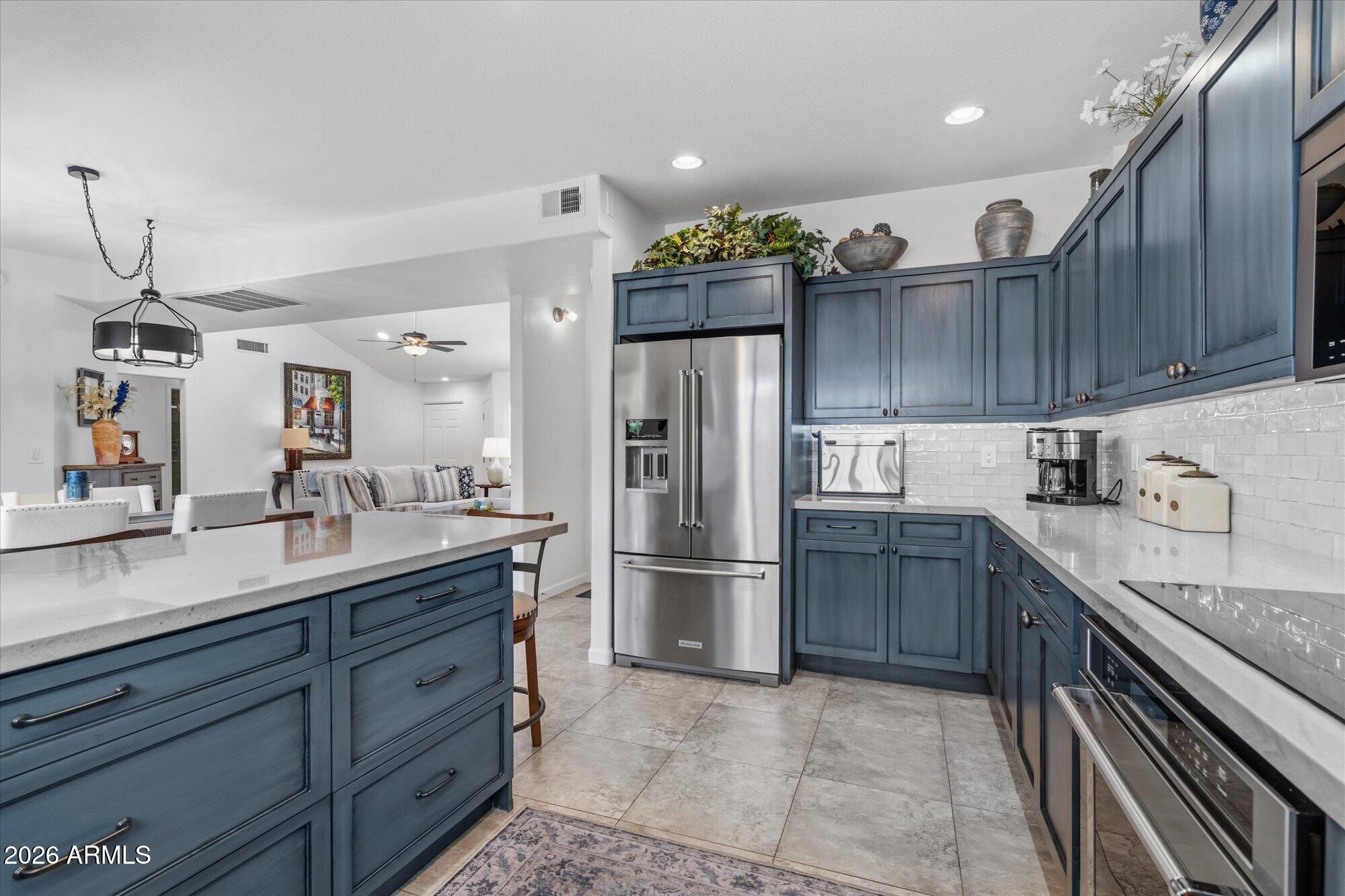 COLINA OF CAREFREE - Residential