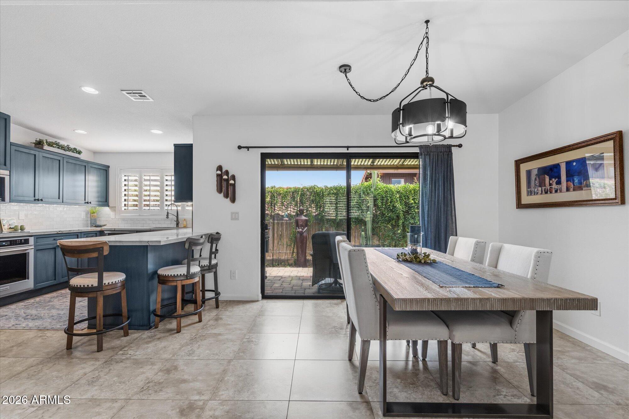 COLINA OF CAREFREE - Residential