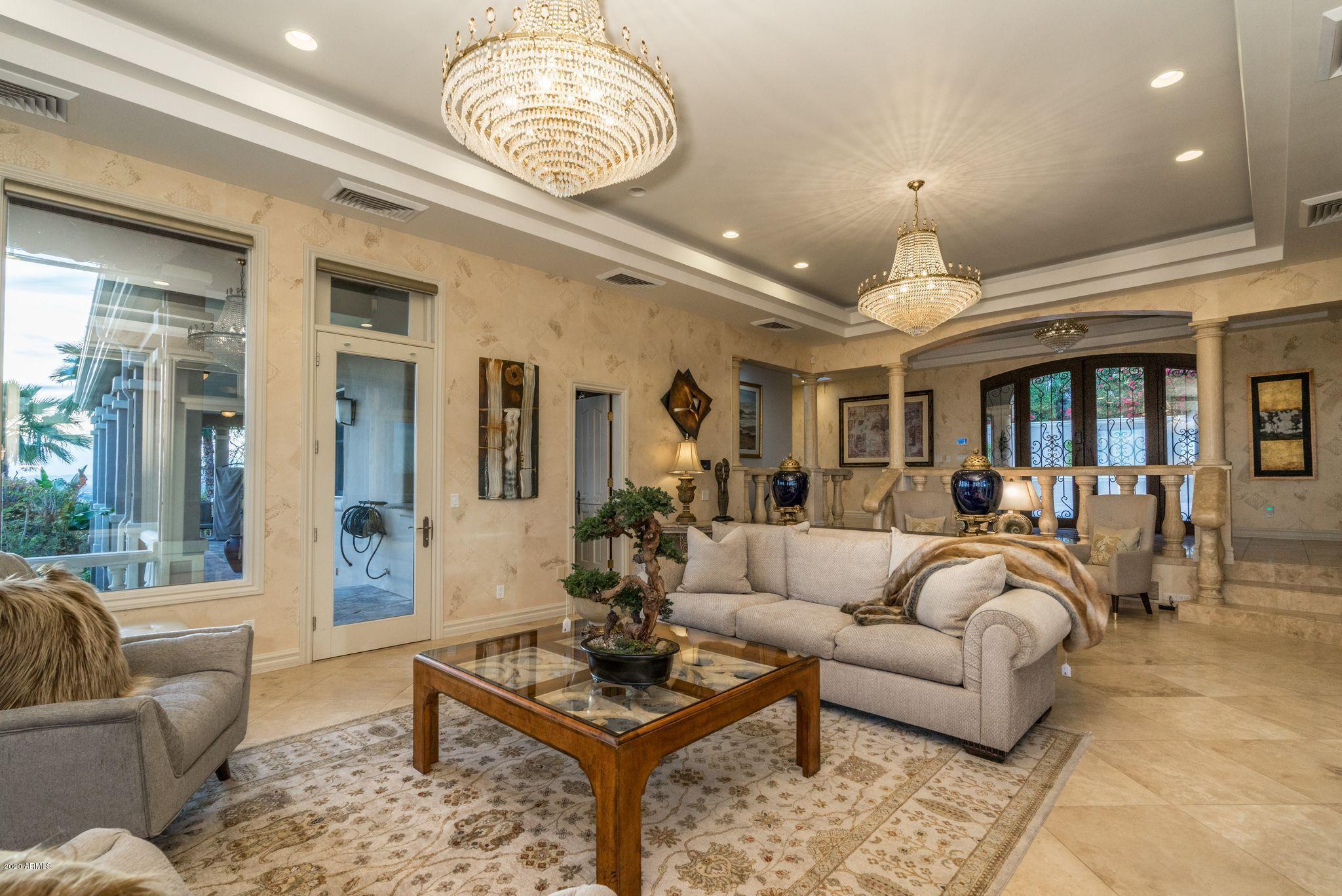 CAMELBACK VISTA ESTATES - Residential