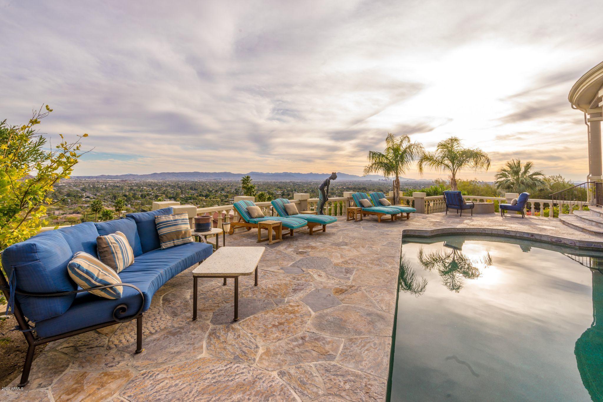 CAMELBACK VISTA ESTATES - Residential