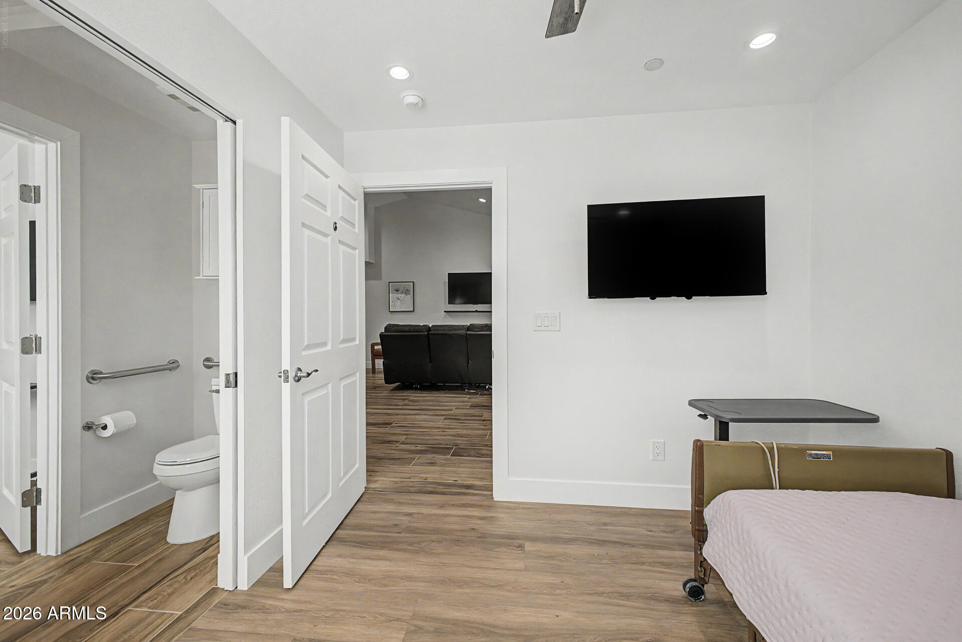 UPLAND HILLS - Business Opportunity