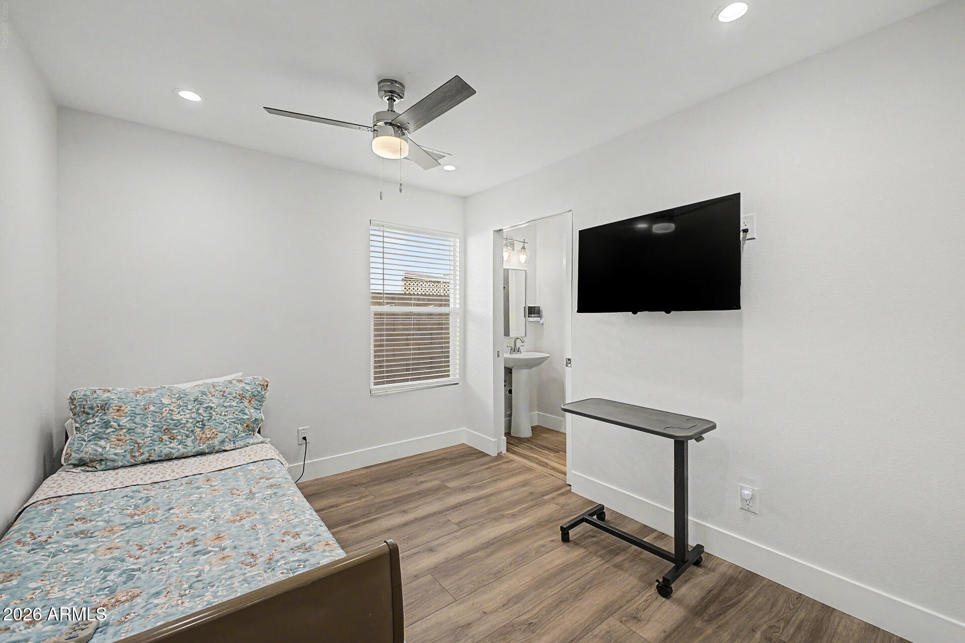 UPLAND HILLS - Business Opportunity