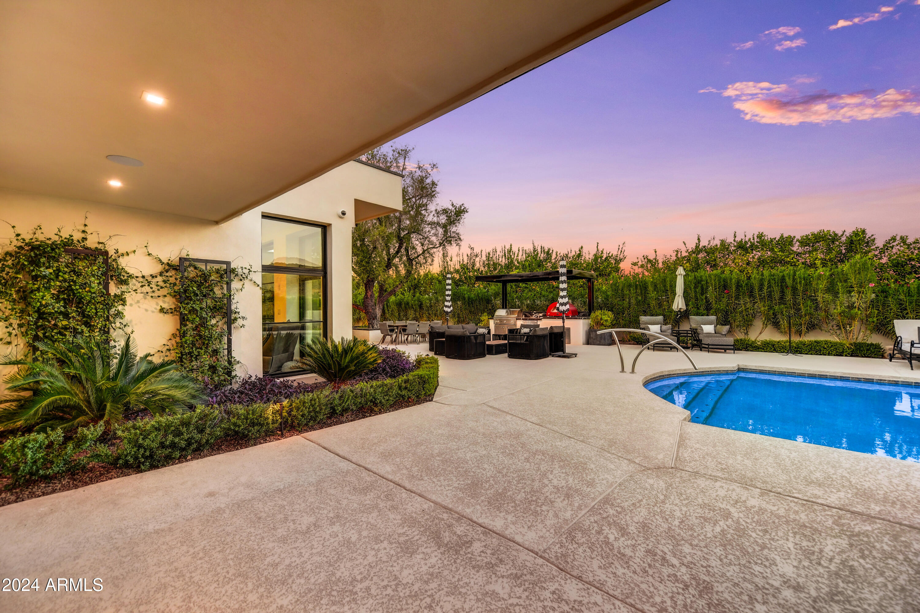 FRANCISCAN TERRACE - Residential