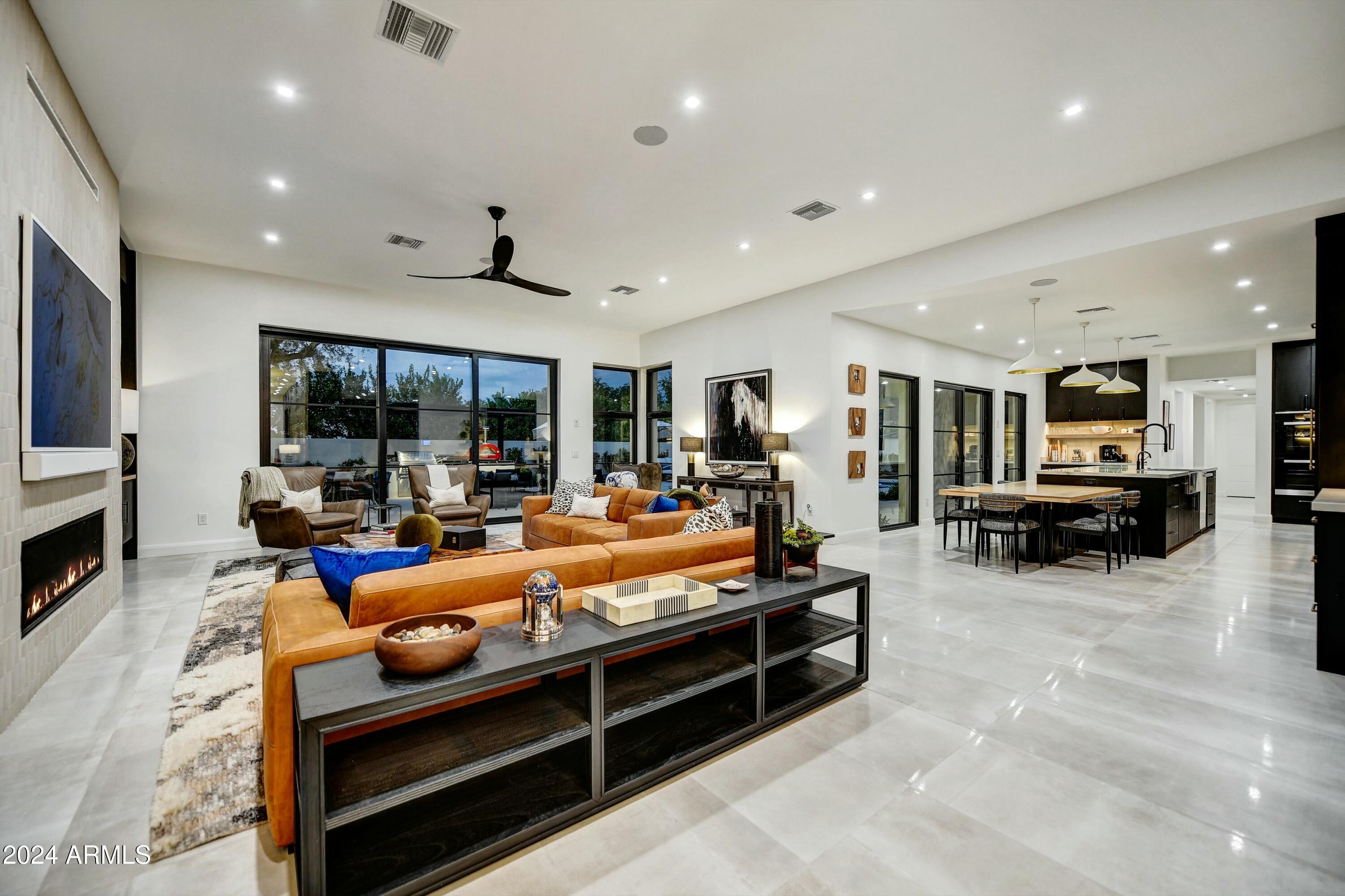 FRANCISCAN TERRACE - Residential