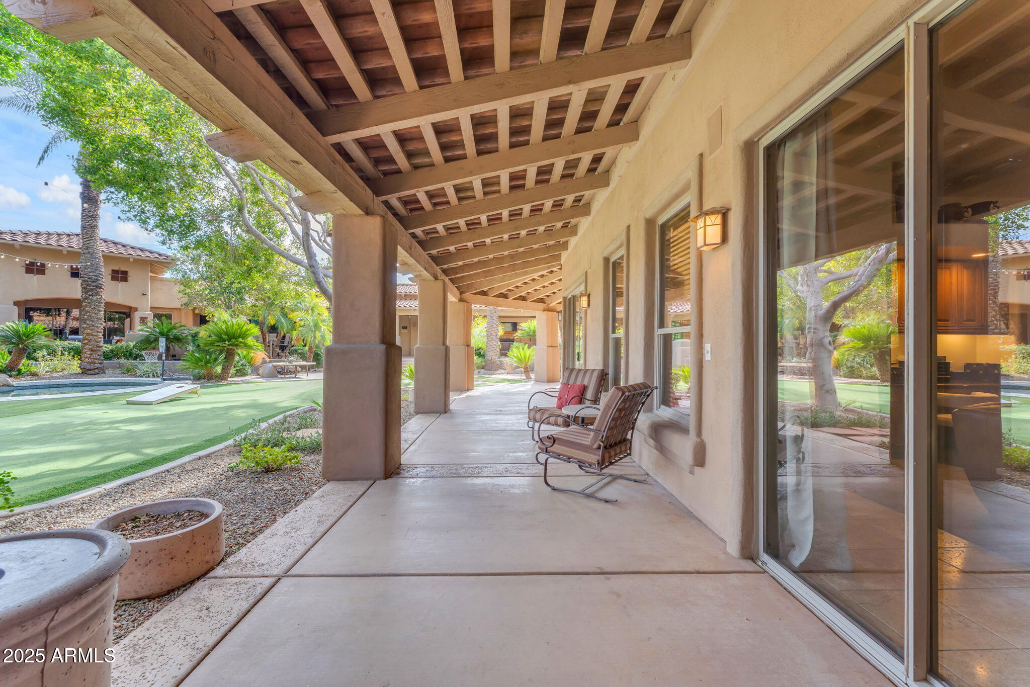 MIRAGE CROSSING - Residential