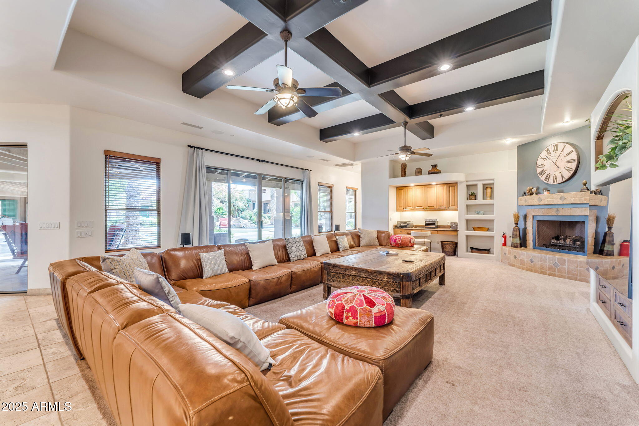 MIRAGE CROSSING - Residential