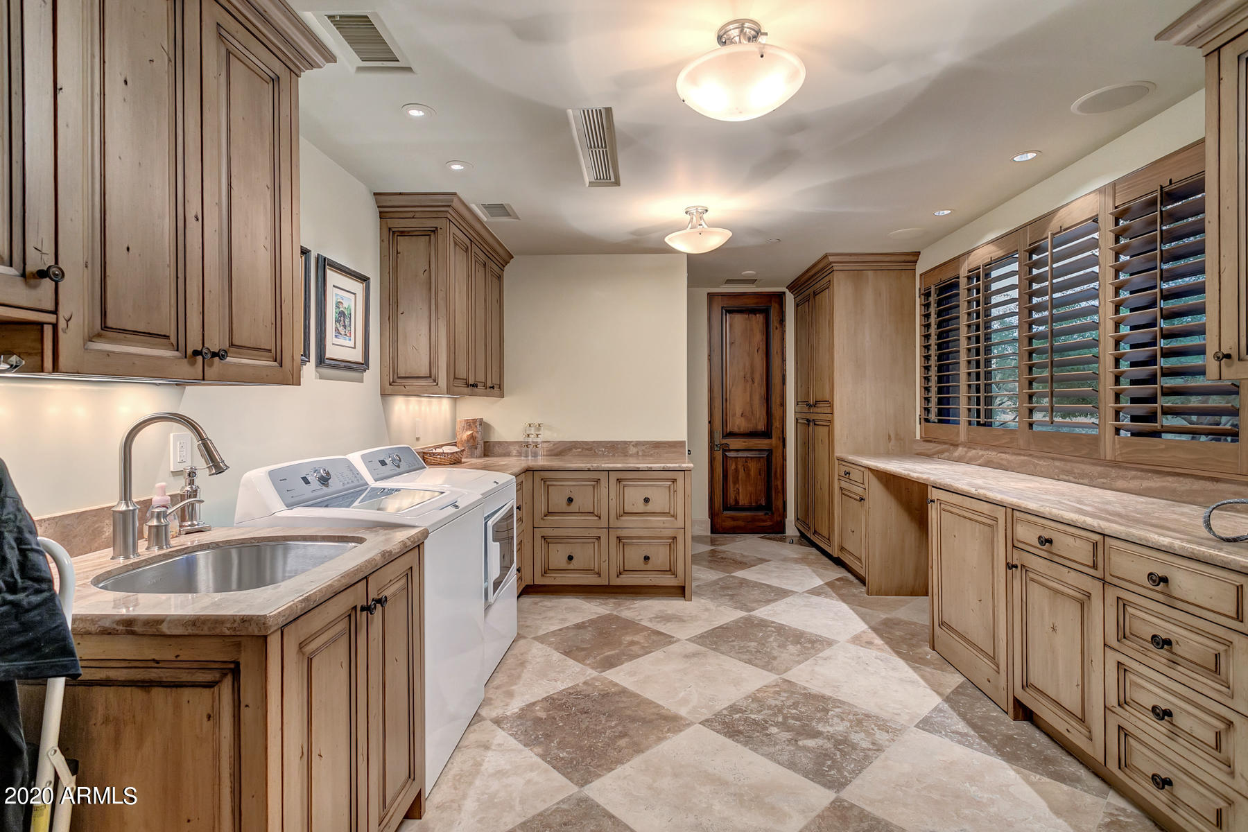 DESERT MOUNTAIN PHASE 3 UNIT 27 VILLAGE LONE MTN 2 - Residential