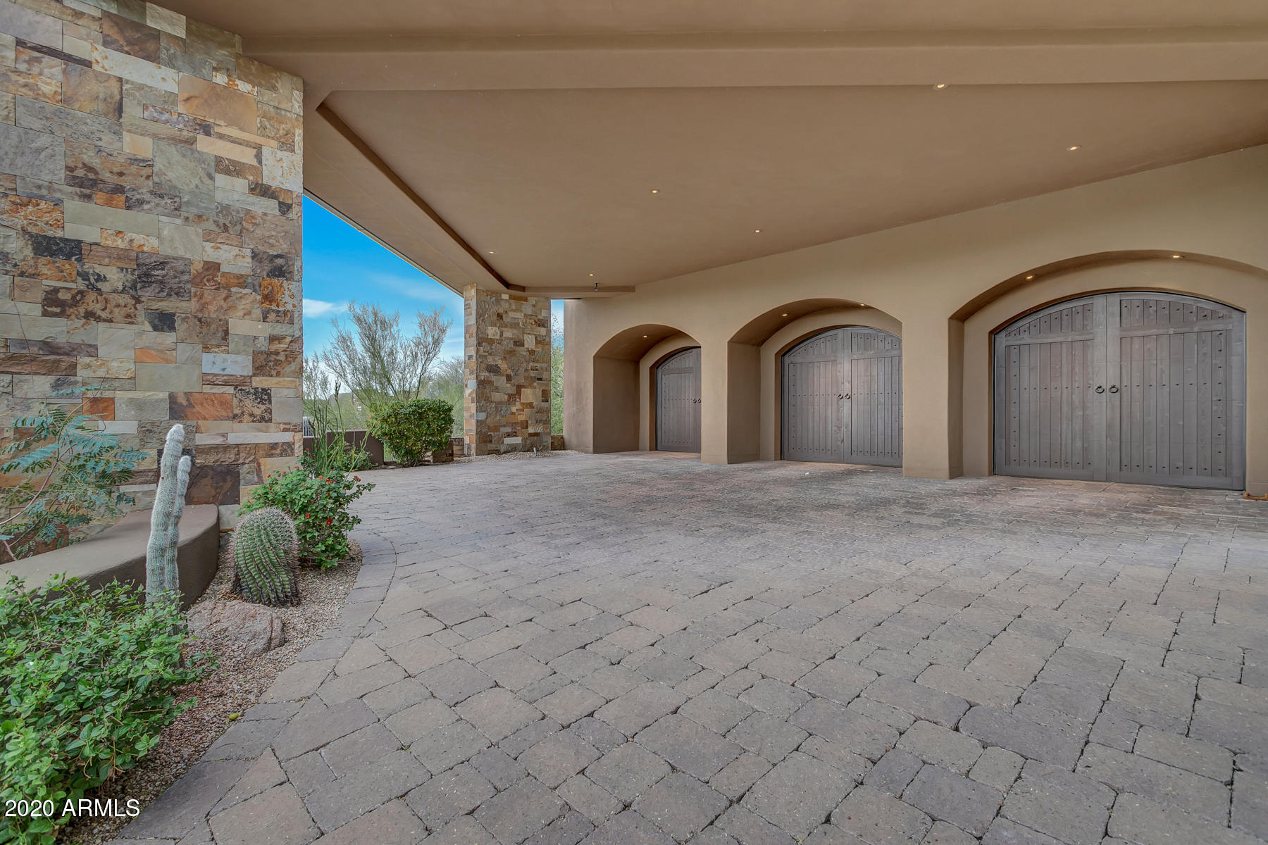 DESERT MOUNTAIN PHASE 3 UNIT 27 VILLAGE LONE MTN 2 - Residential