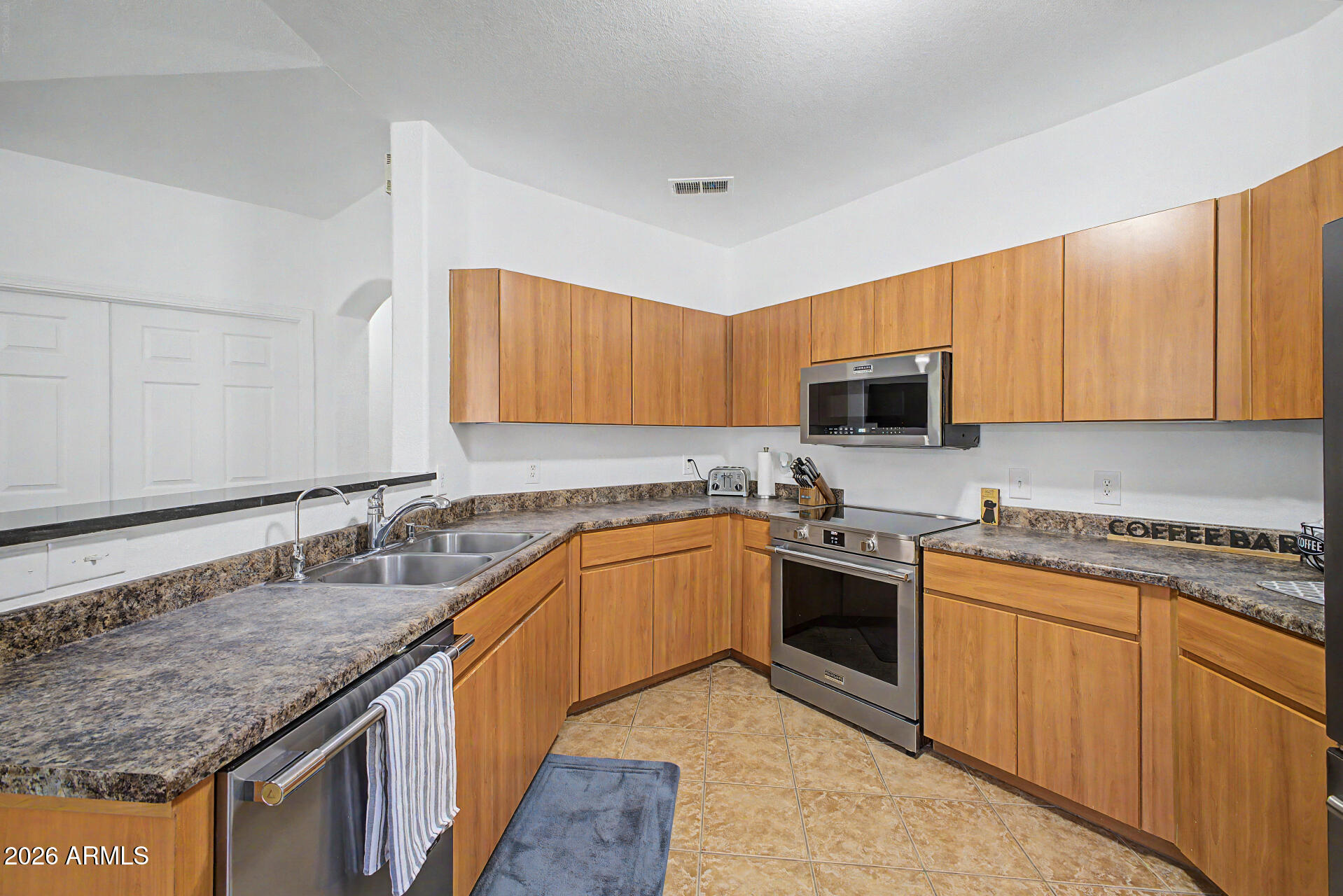RENAISSANCE VILLAS ON THE PARK CONDOMINIUM - Residential