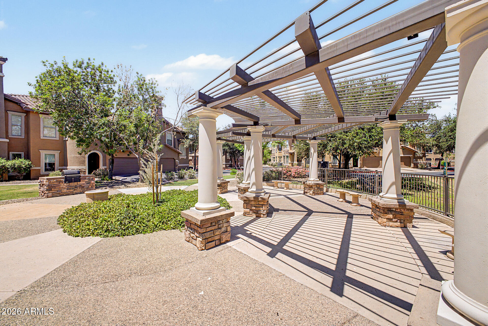RENAISSANCE VILLAS ON THE PARK CONDOMINIUM - Residential