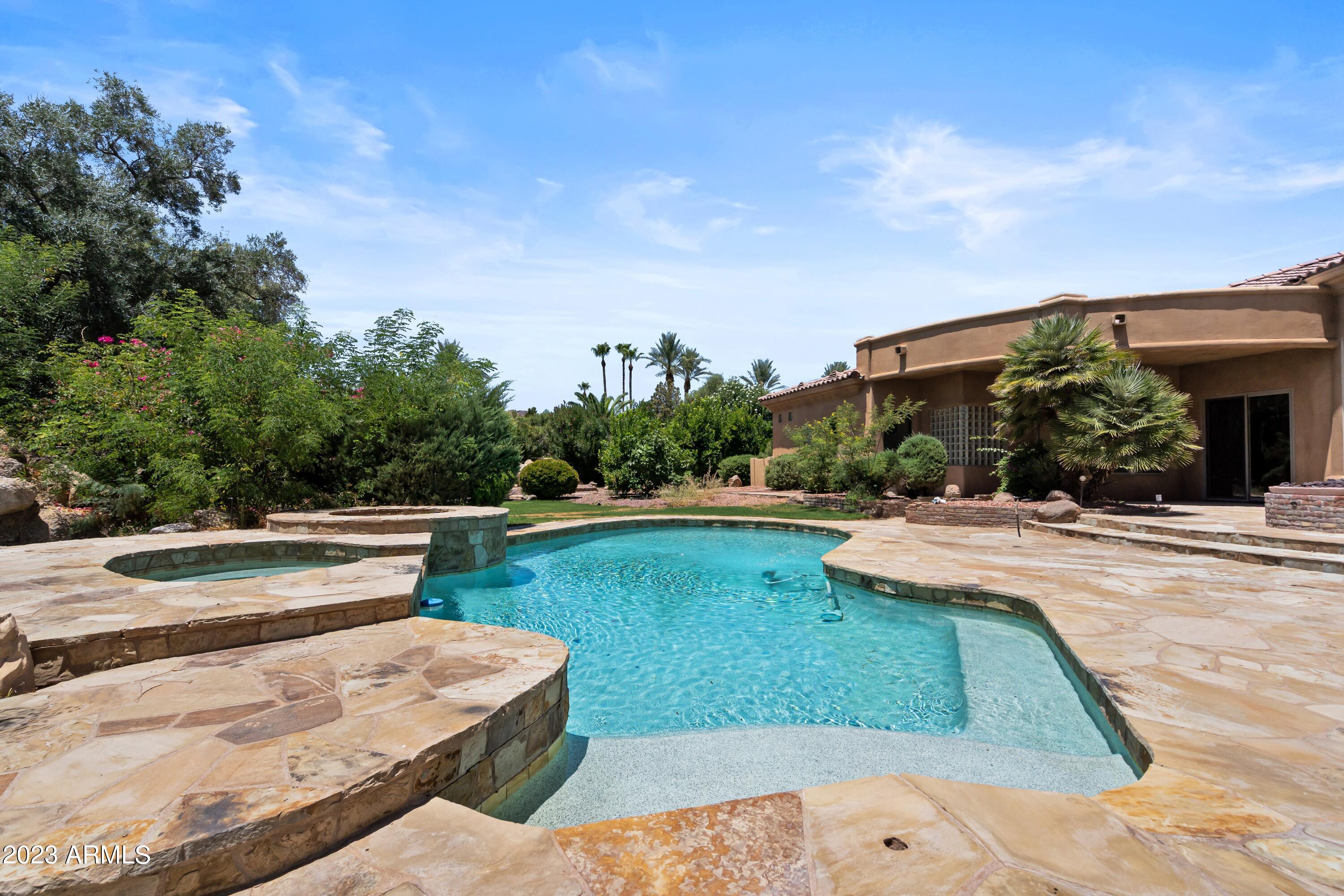 CHENEY PLACE - Residential