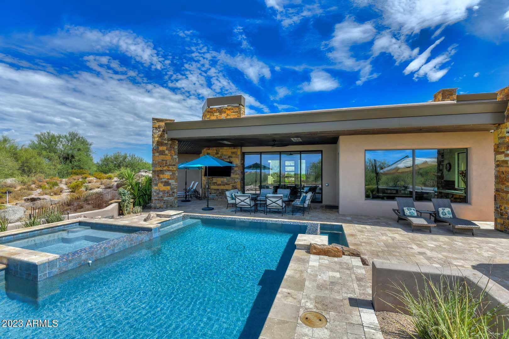 Boulders - Residential