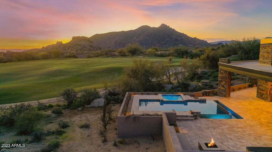 Boulders - Residential