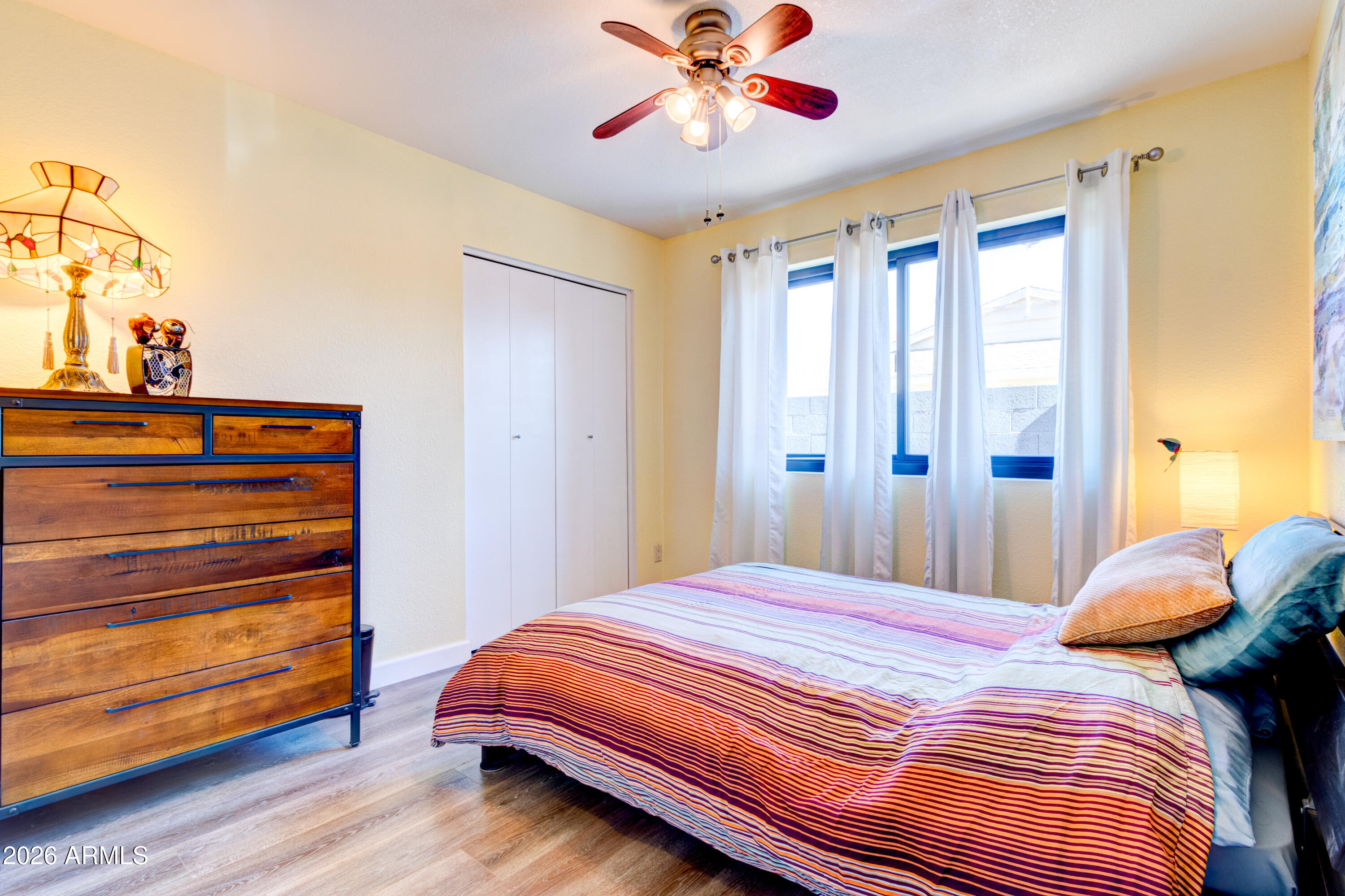PARADISE VALLEY OASIS 1-B - Residential