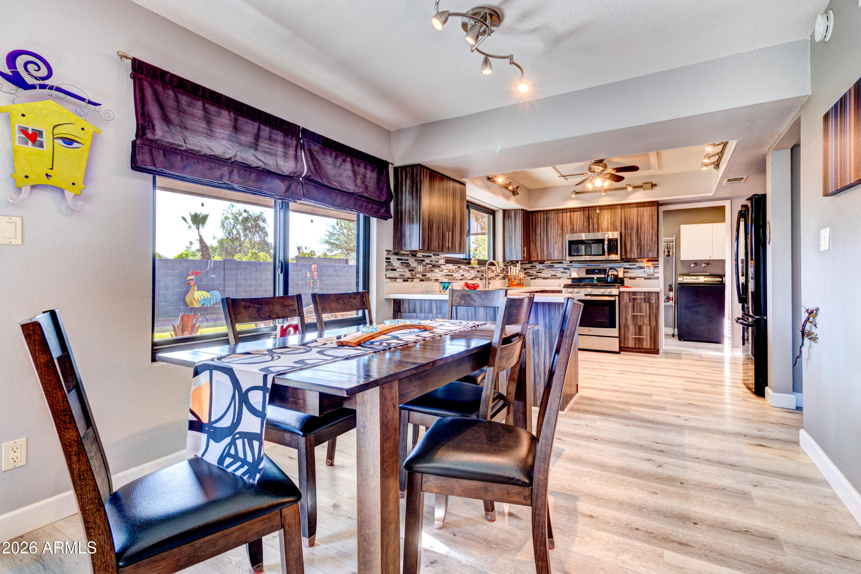 PARADISE VALLEY OASIS 1-B - Residential