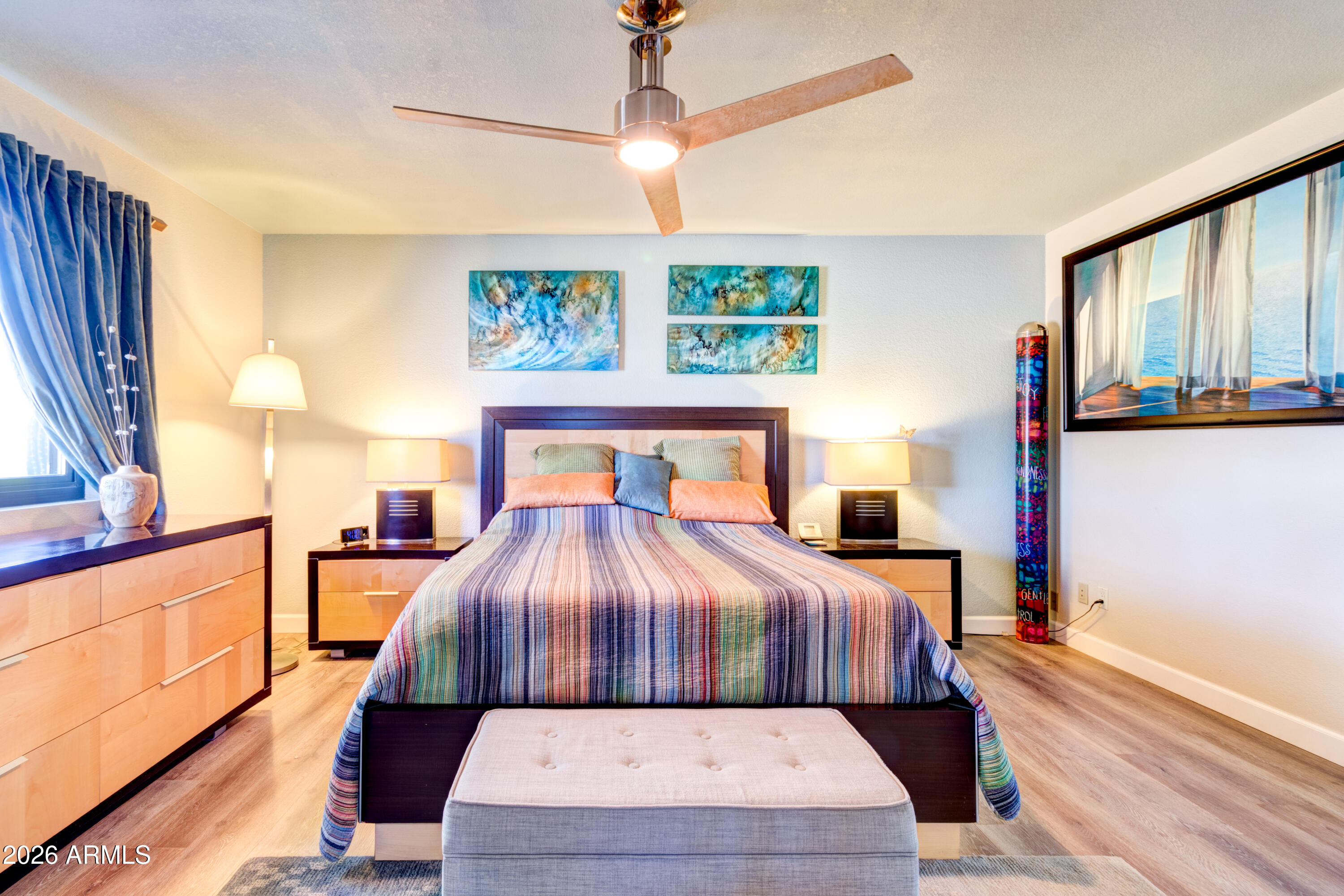 PARADISE VALLEY OASIS 1-B - Residential