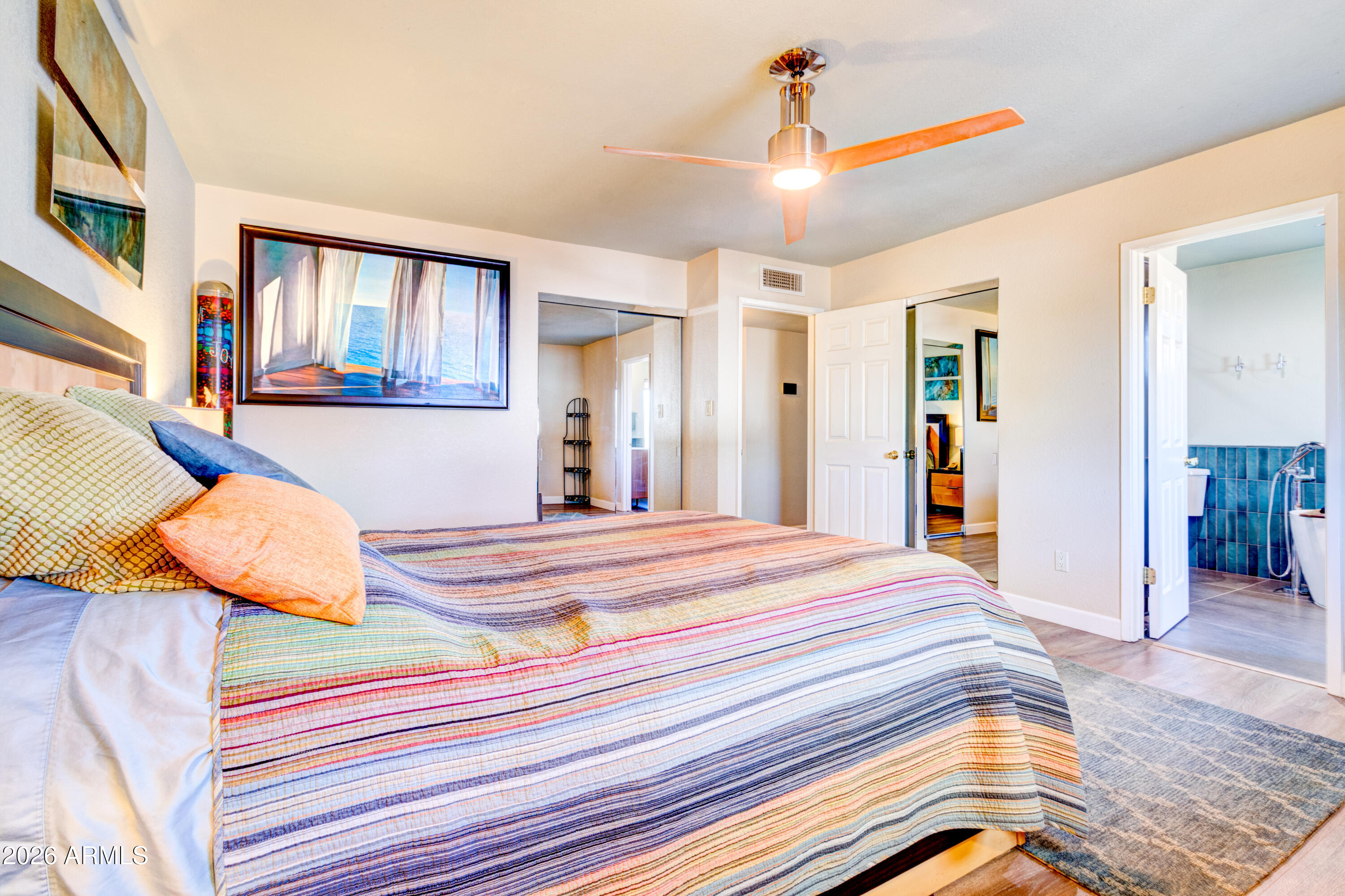 PARADISE VALLEY OASIS 1-B - Residential