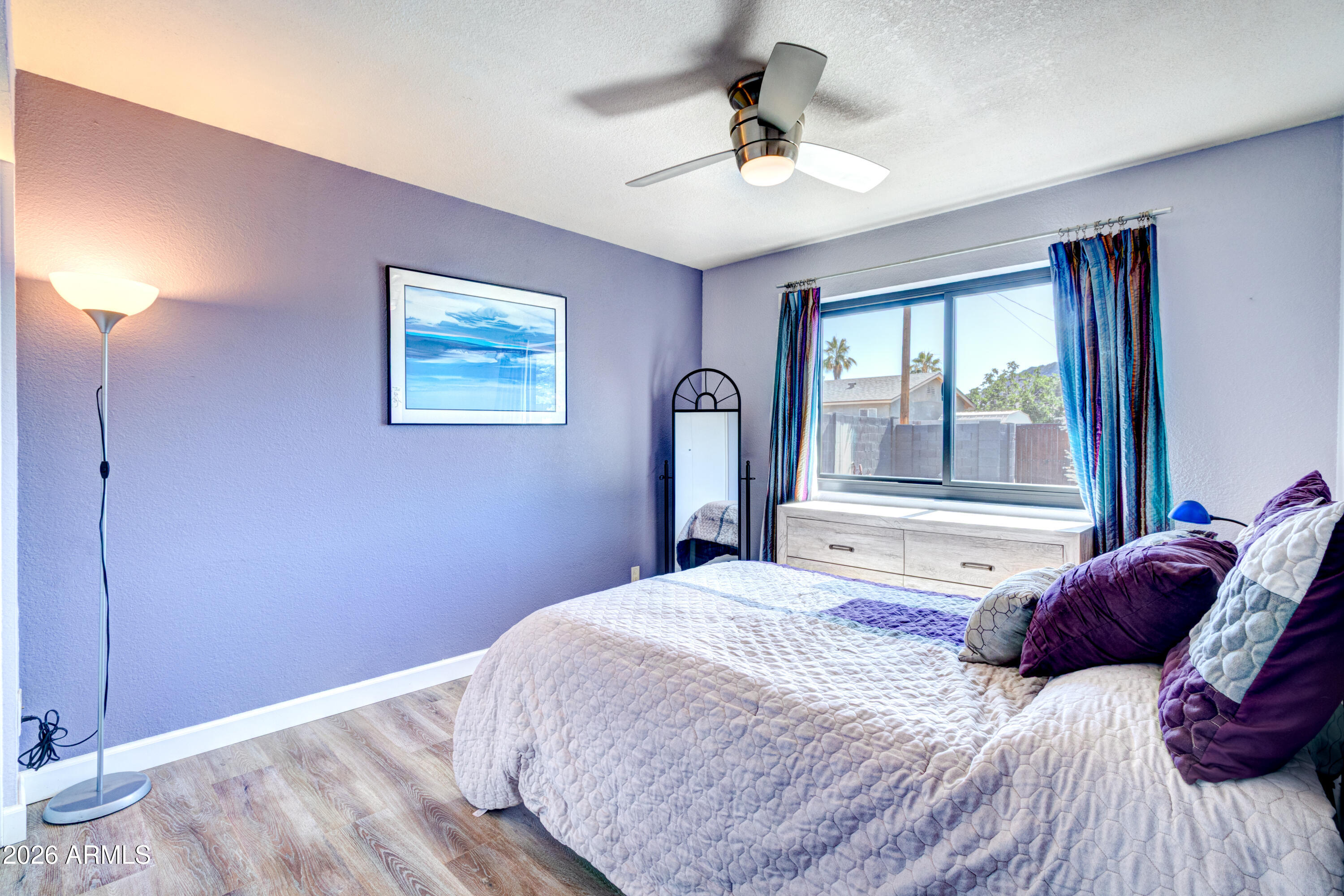 PARADISE VALLEY OASIS 1-B - Residential