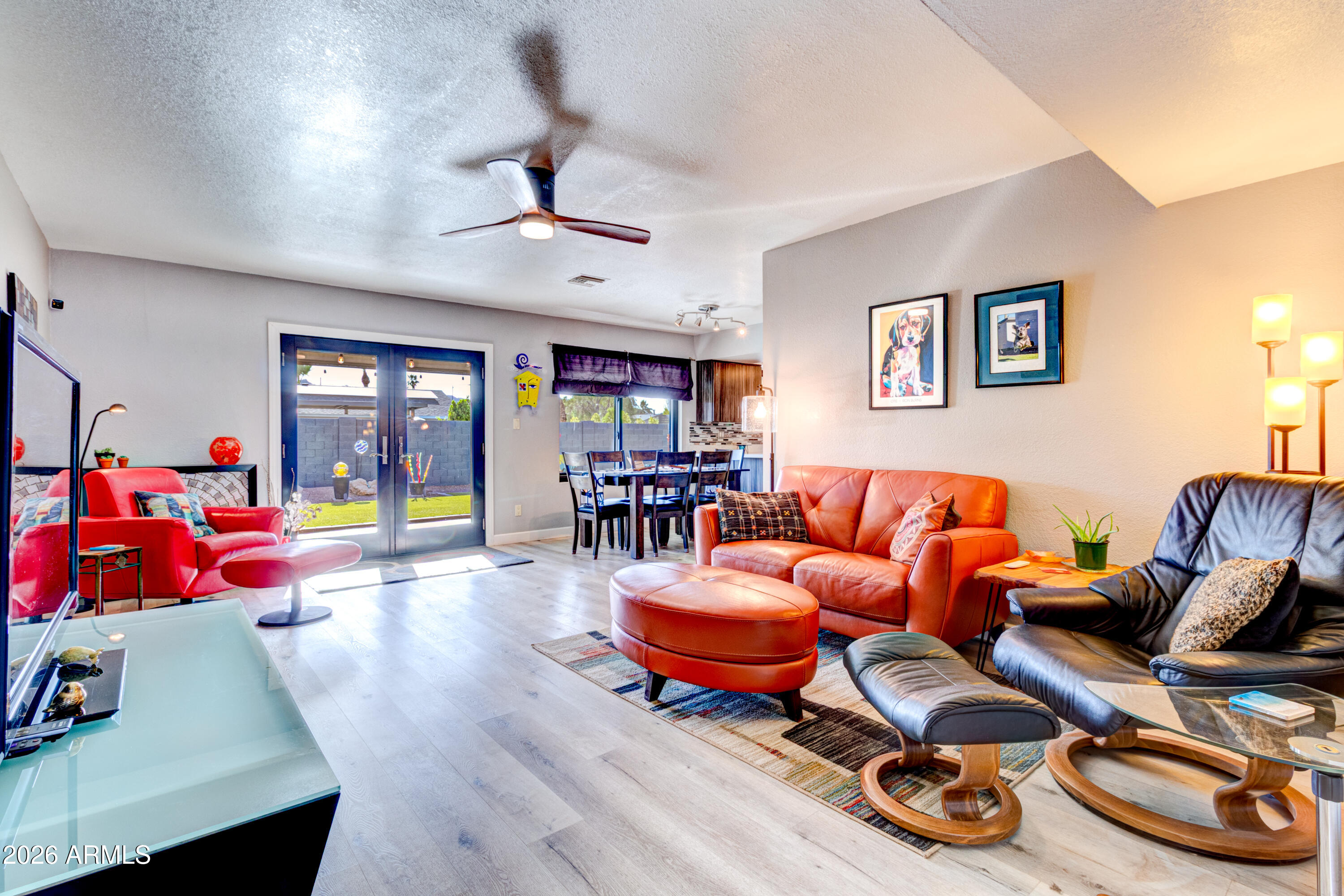 PARADISE VALLEY OASIS 1-B - Residential