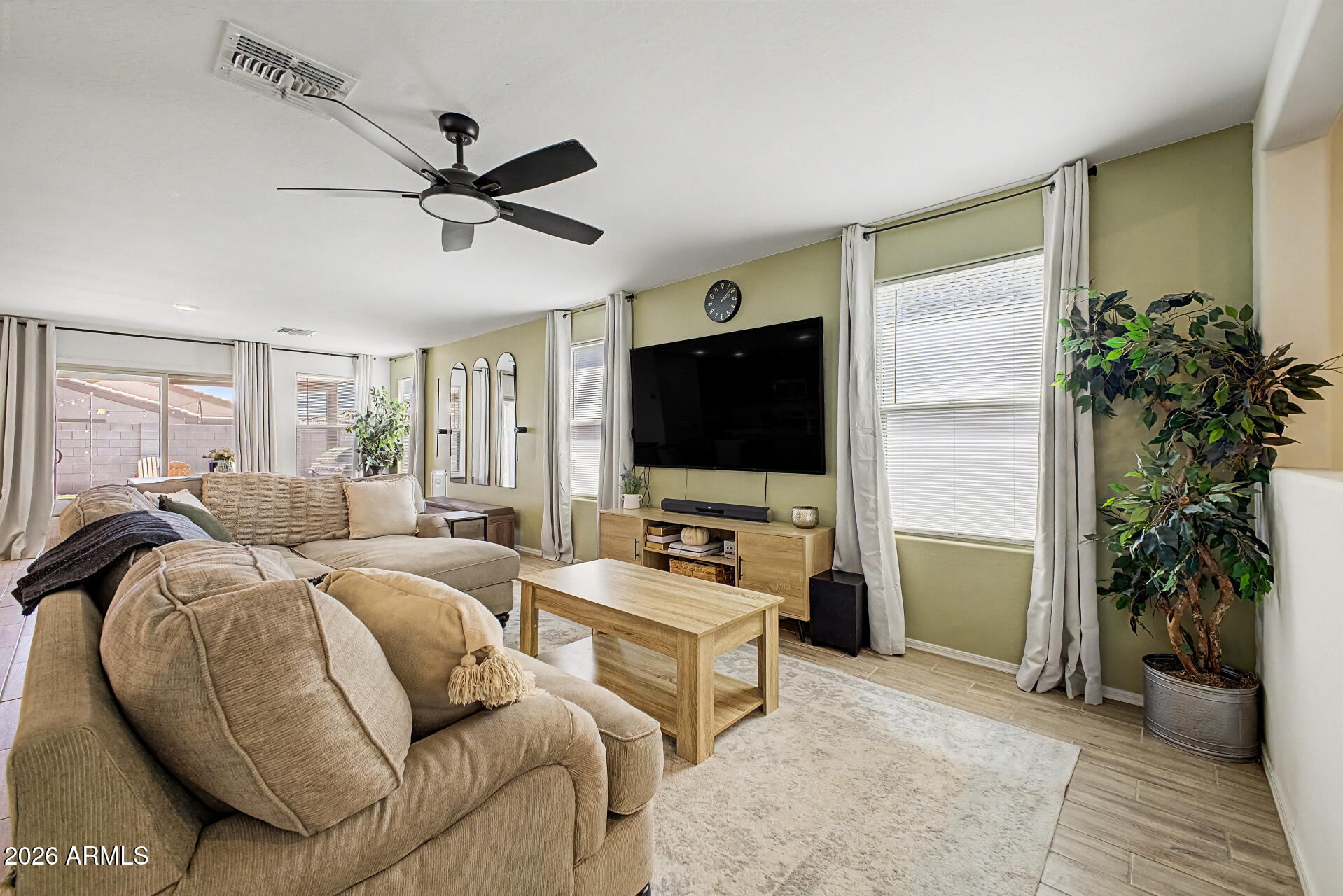 83RD AVE BROADWAY RD - Residential