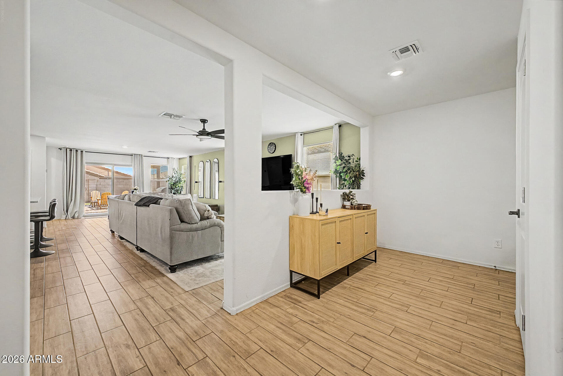 83RD AVE BROADWAY RD - Residential