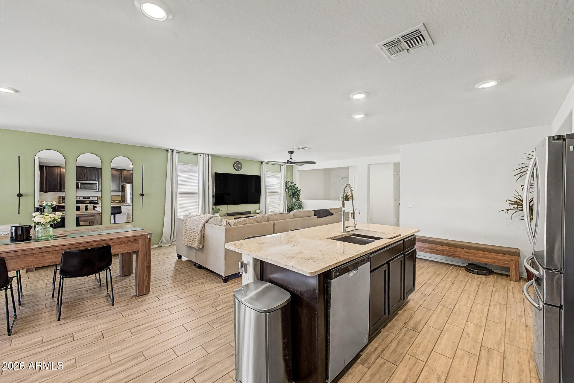 83RD AVE BROADWAY RD - Residential