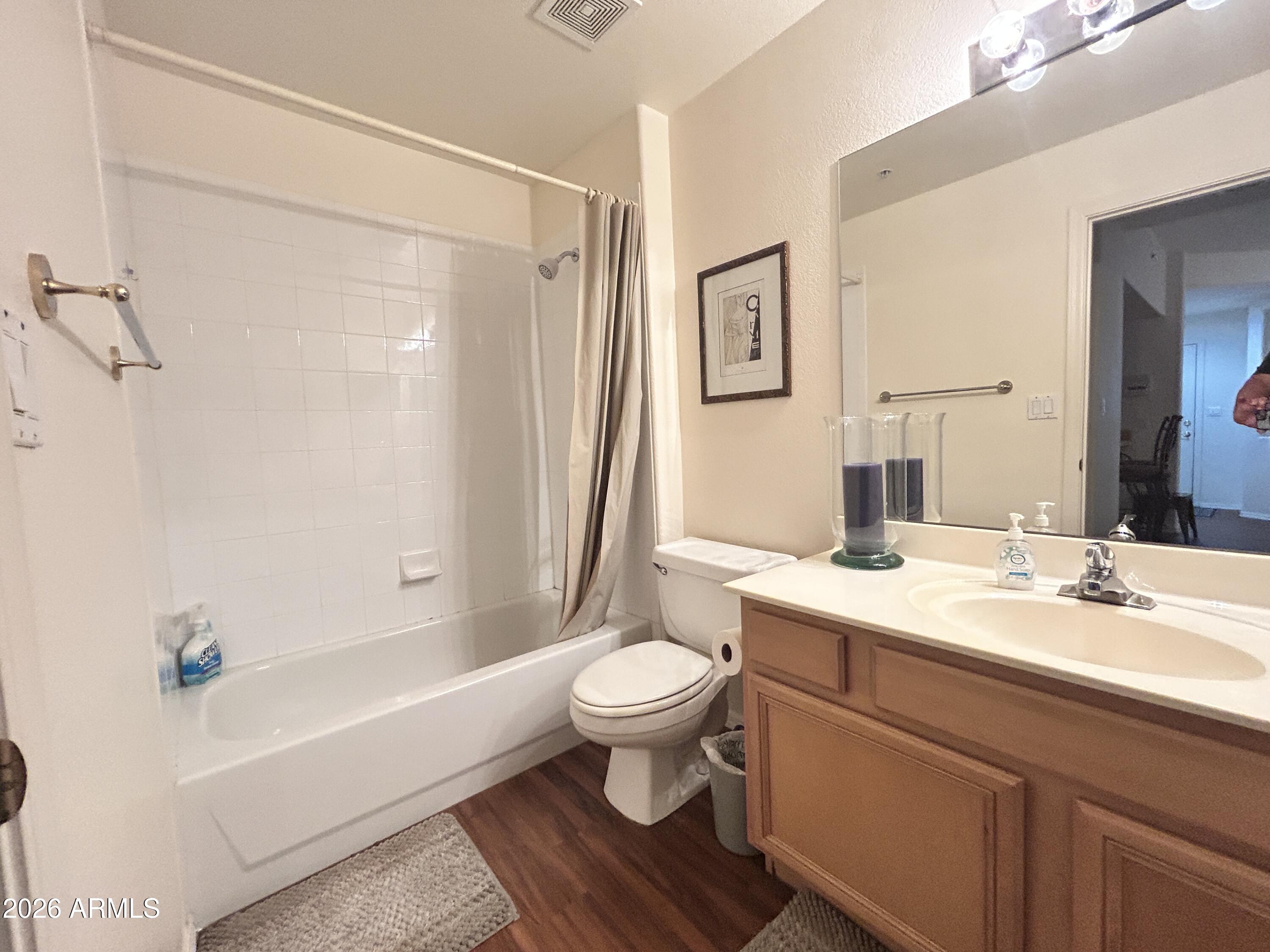 FAIRWAYS AT ARROWHEAD - Residential Lease