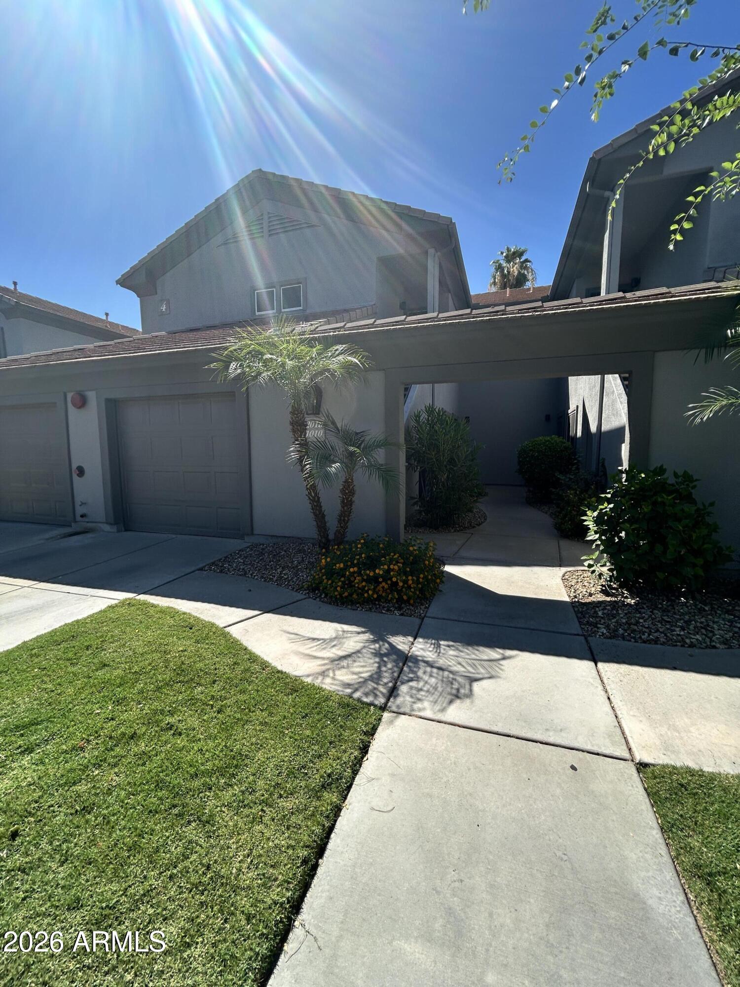 FAIRWAYS AT ARROWHEAD - Residential Lease