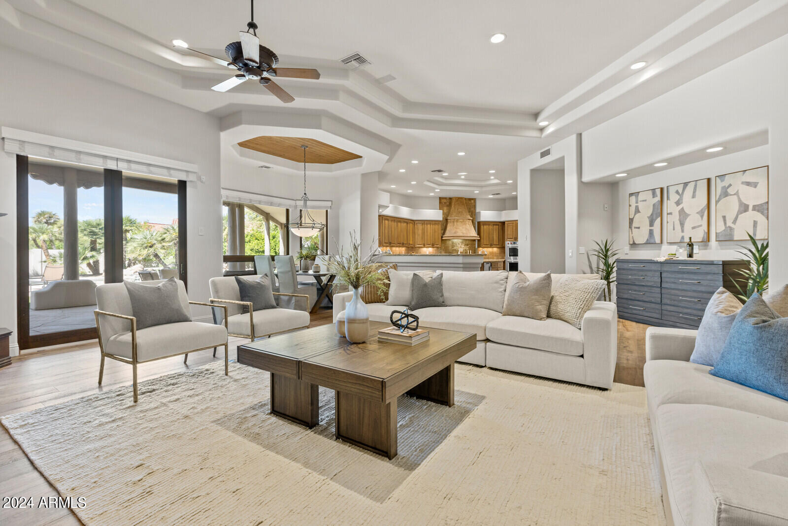 HIDDEN PARADISE - Residential
