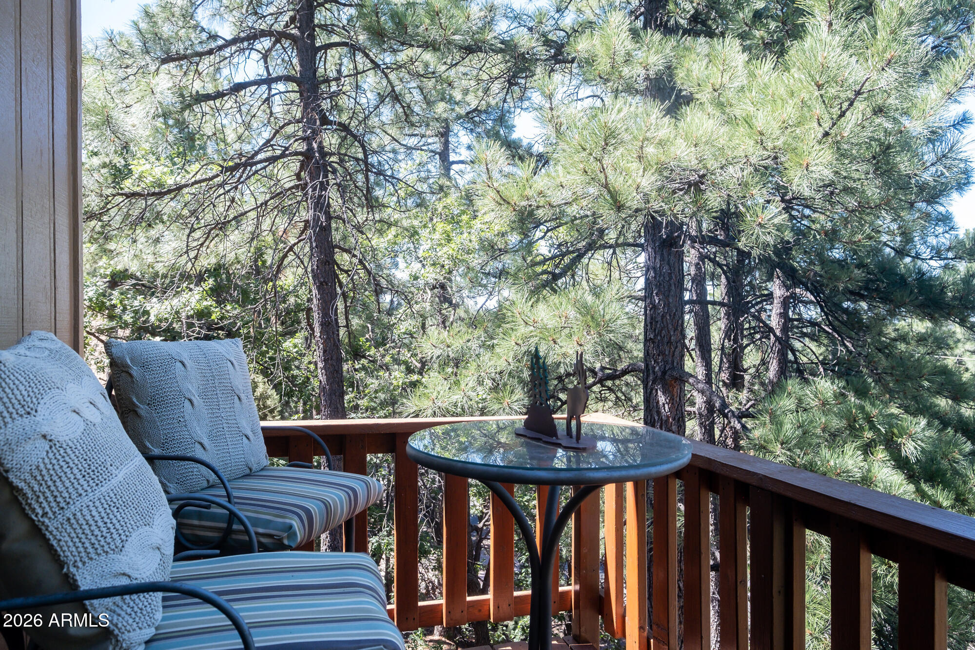 PINEWOOD 16 - Residential
