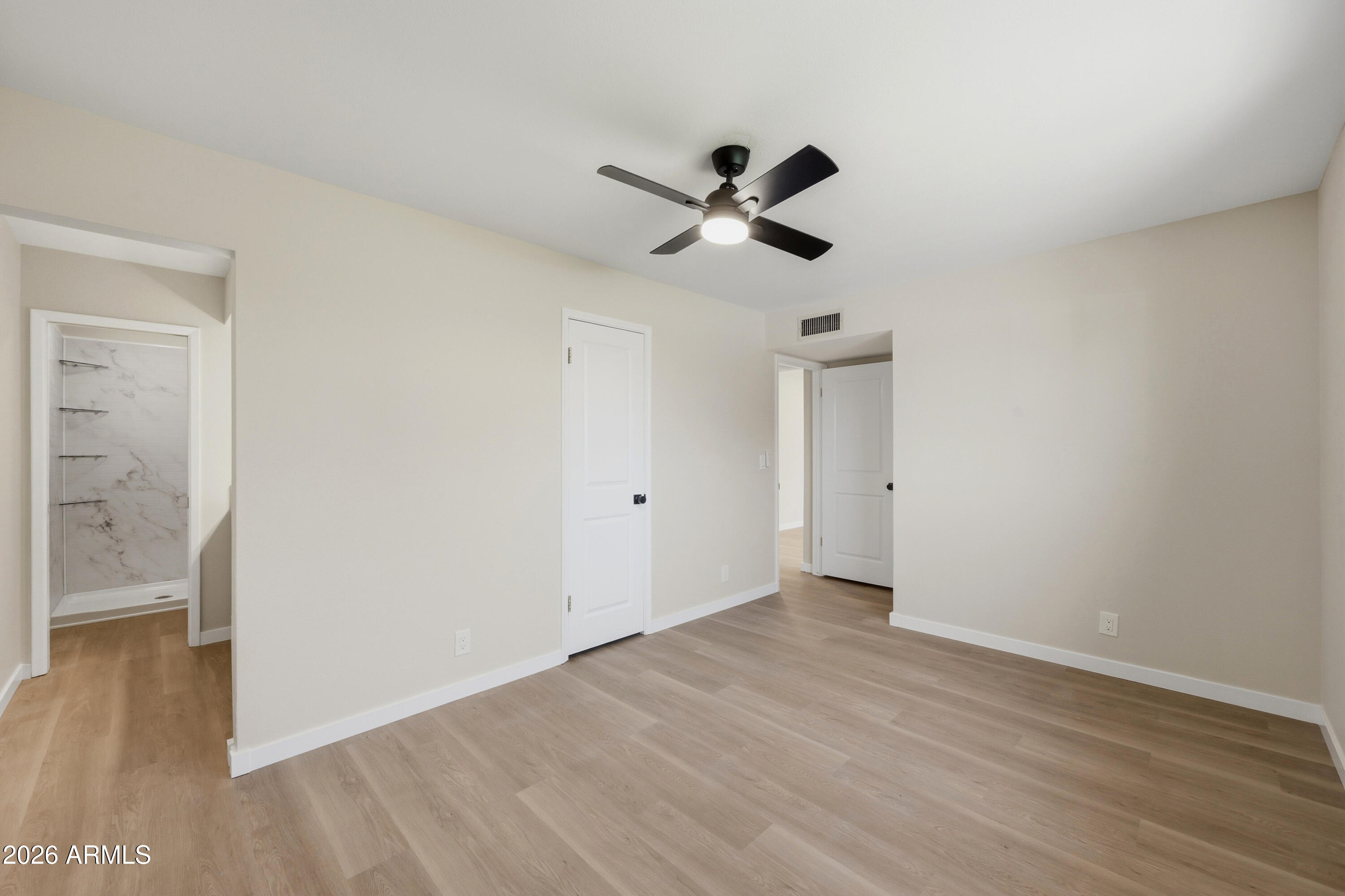 ESQUIRE TERRACE 2 - Residential